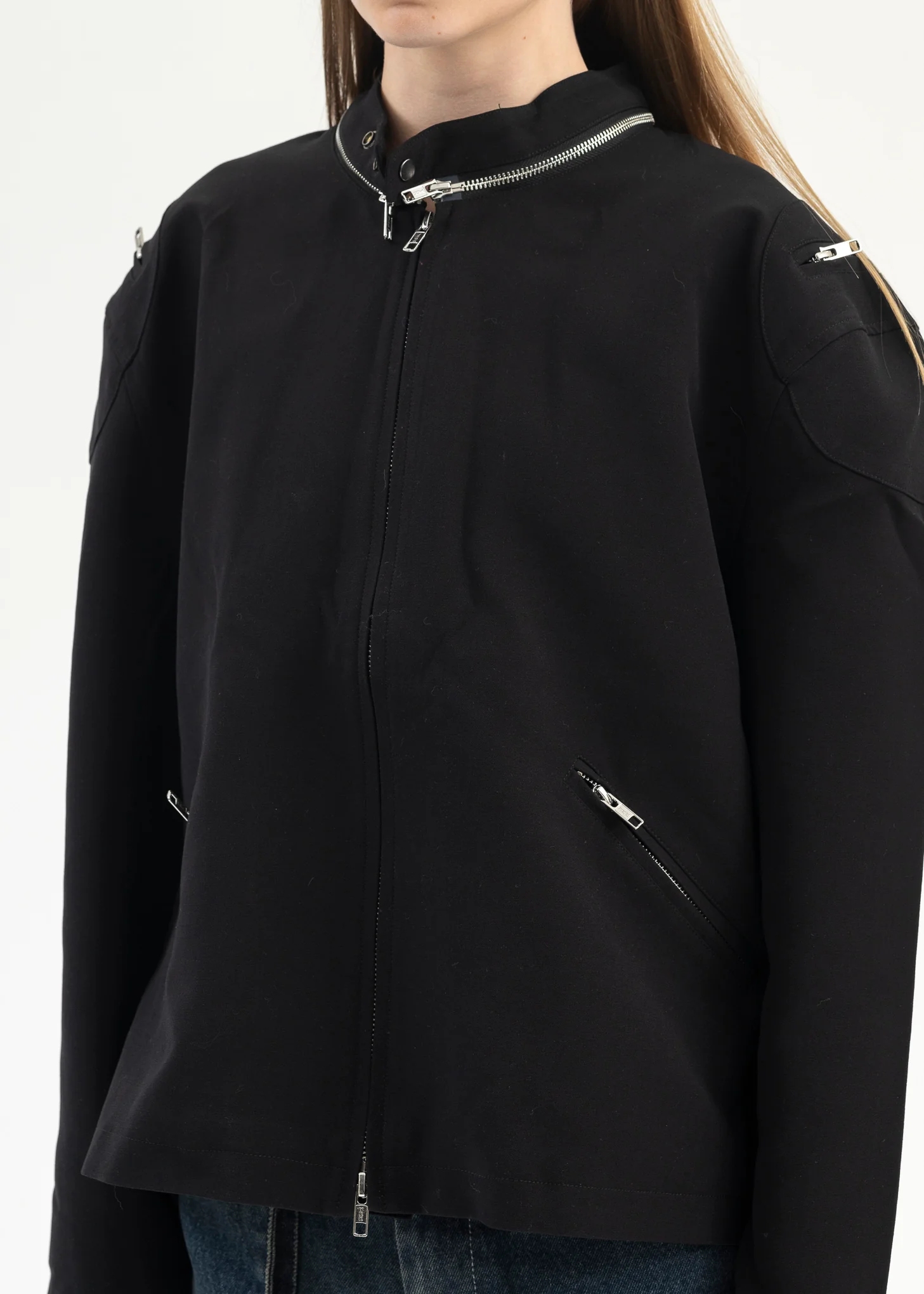 BLACK ZIPPER JACKET - Image 4