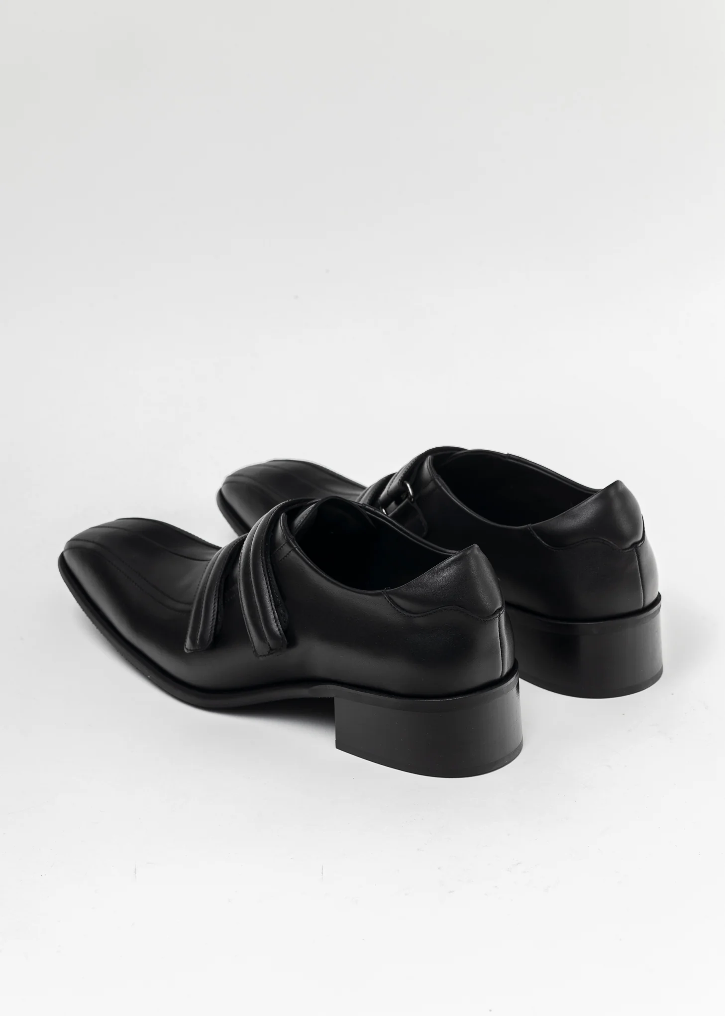 BLACK SPORTY SNOUT LOAFER - Image 5