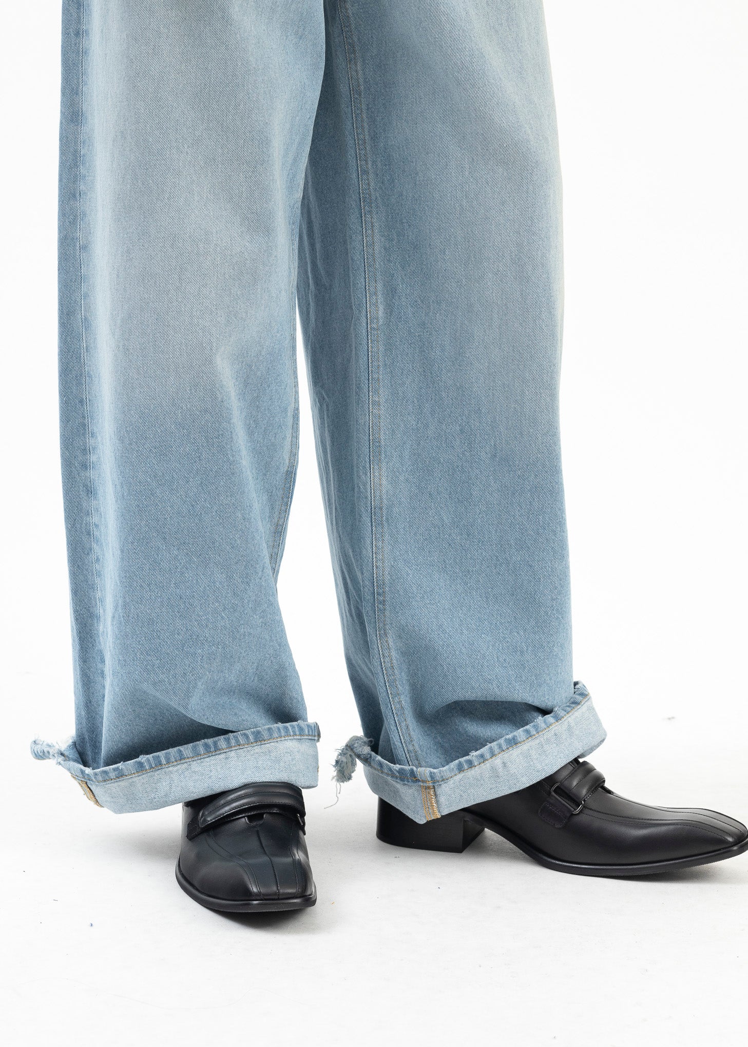 BLACK SPORTY SNOUT LOAFER - Image 7