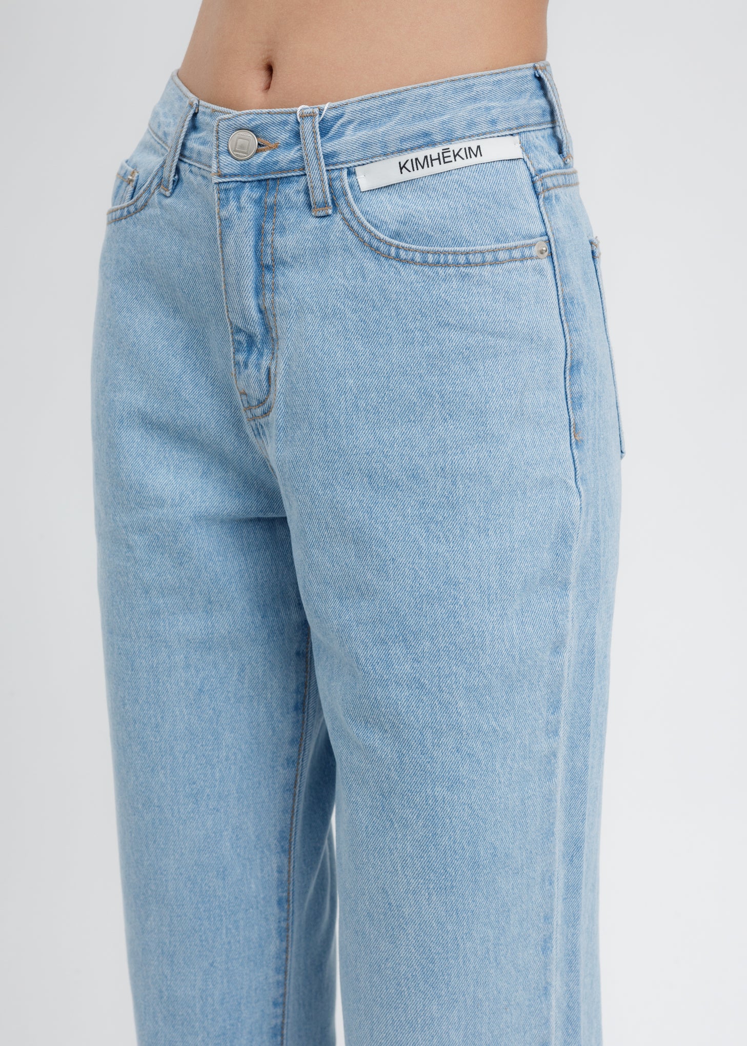 Blue Label Boyfriend Jeans - Image 4