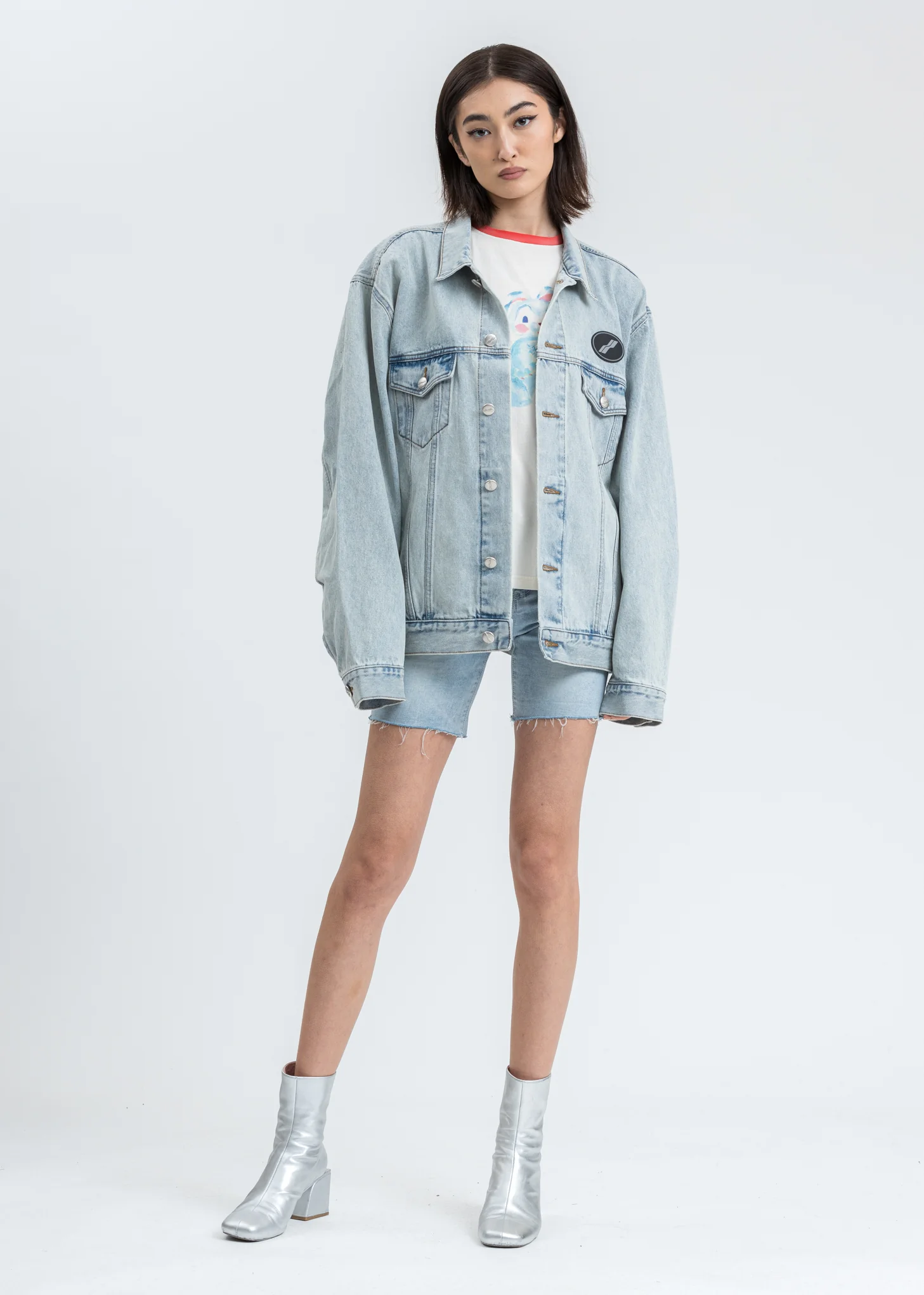 Blue Lizard Patch Jean Shorts - Image 5