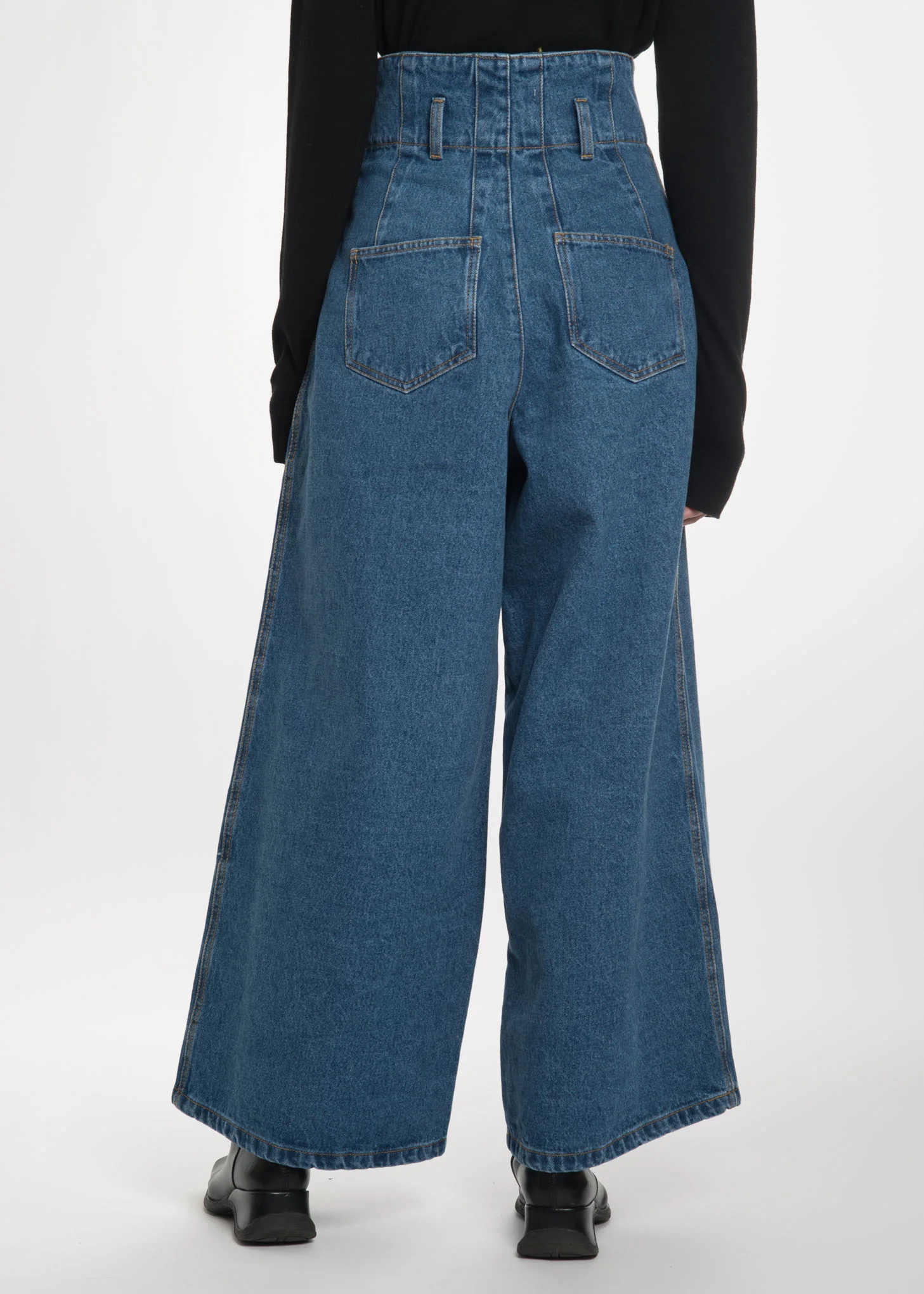 Blue Minimaliste Stone Wash Jeans - Image 2
