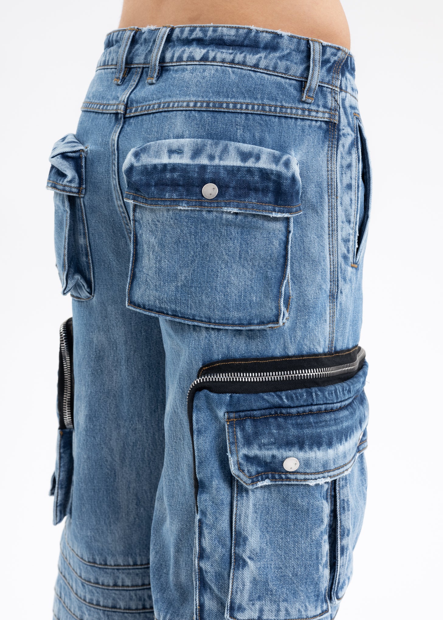 BLUE MULTI-WASHED CARGO PANTS - Image 6