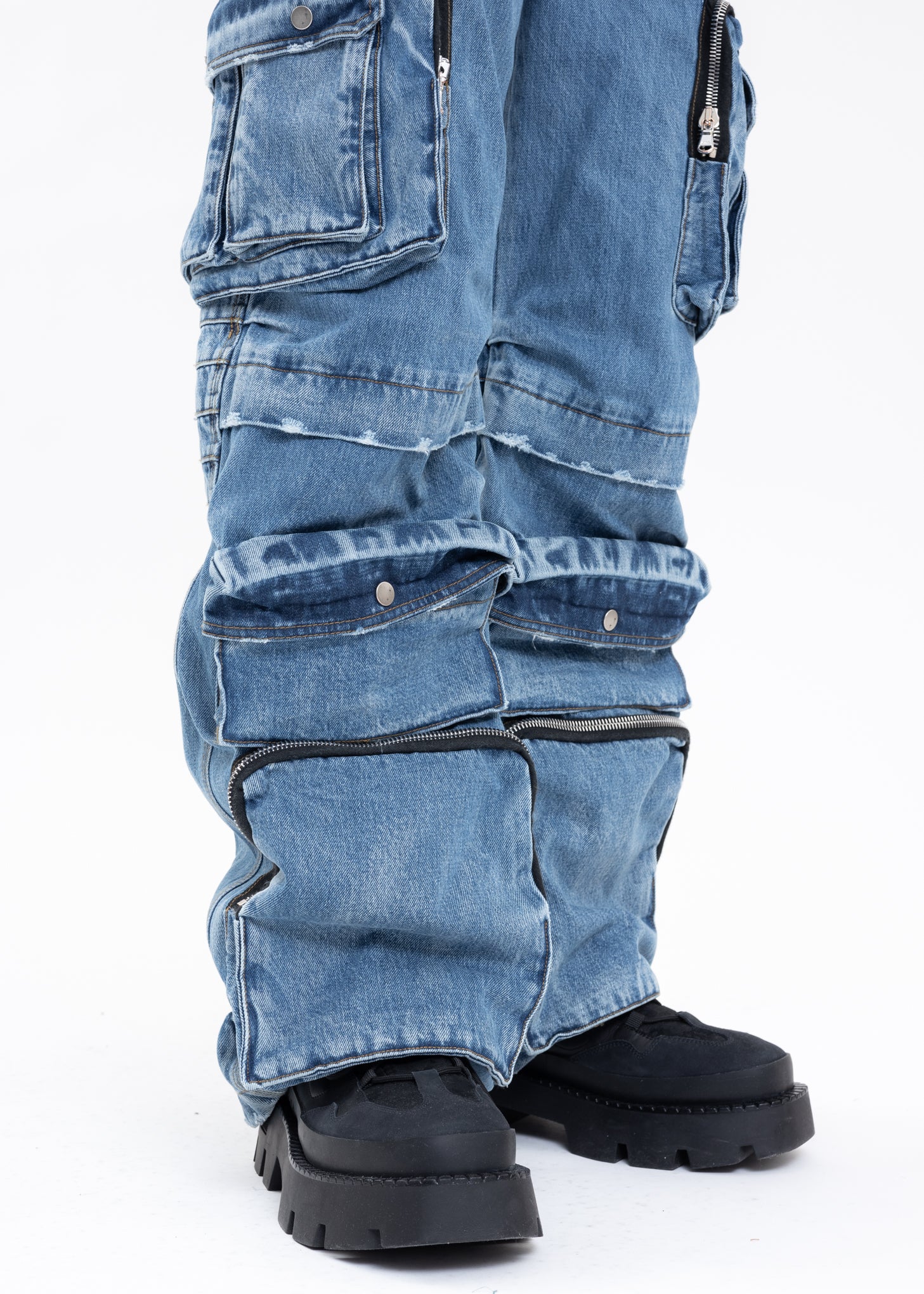 BLUE MULTI-WASHED CARGO PANTS - Image 7