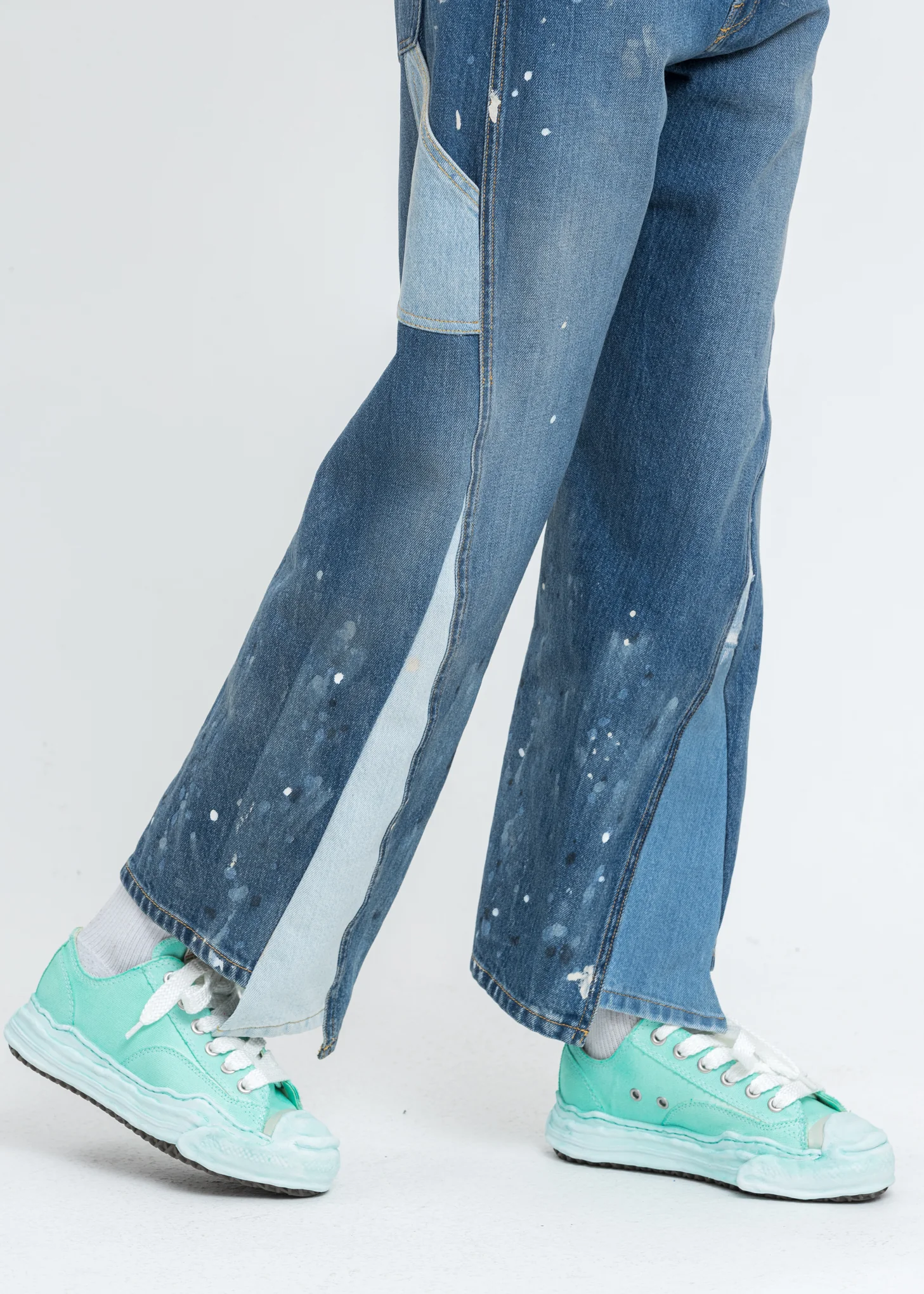 Blue Multi Washed Denim Jeans With Paint Marks - Image 4