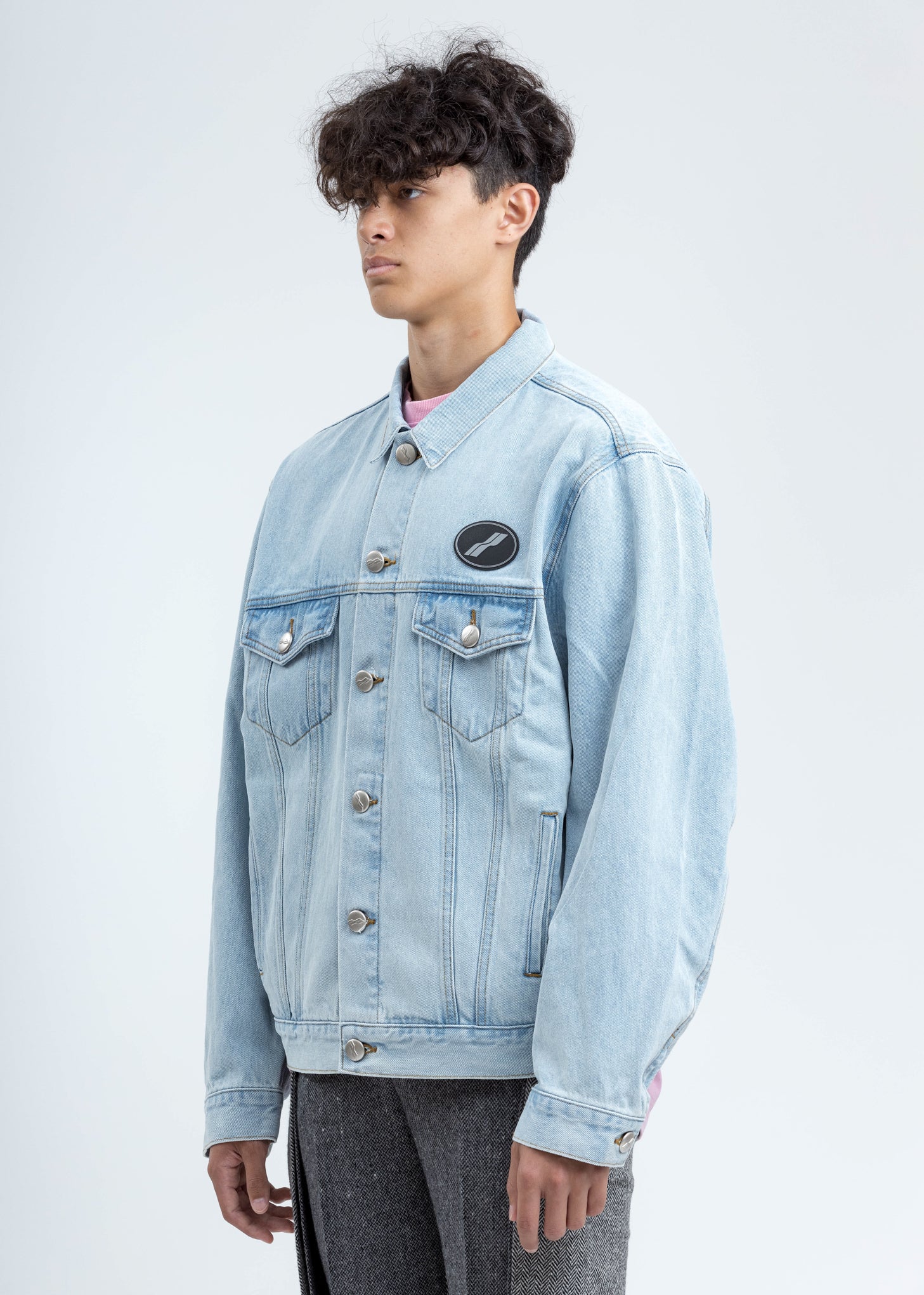 Blue Oversized Denim Jacket - Image 3