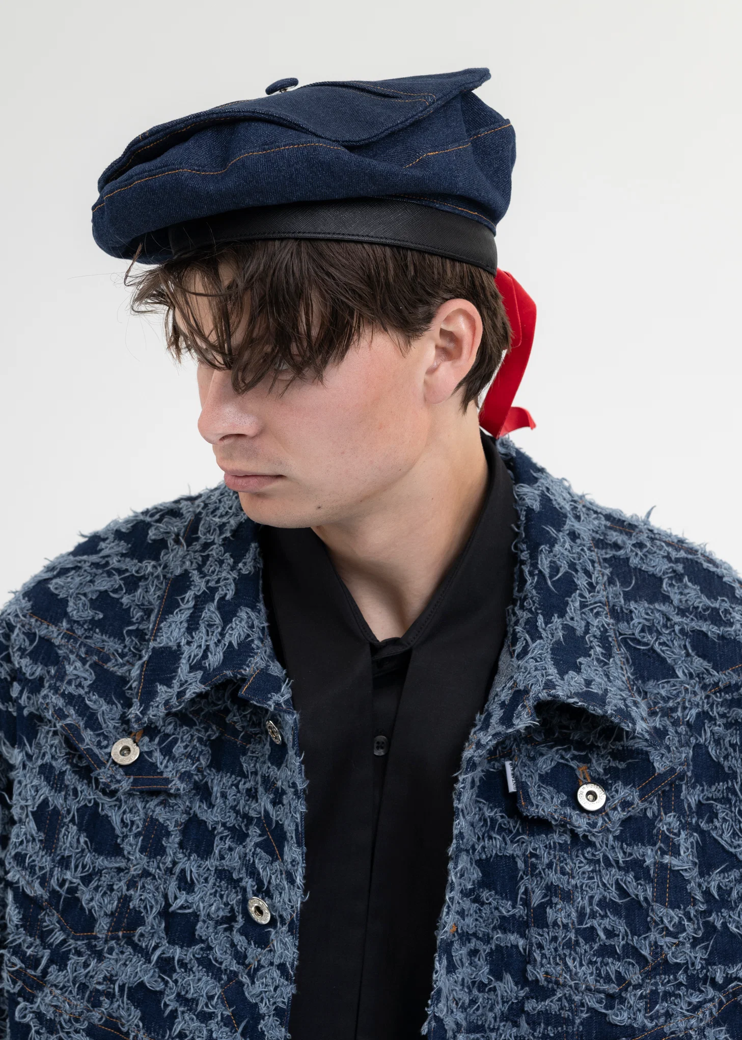 BLUE SLASHED DENIM BERET