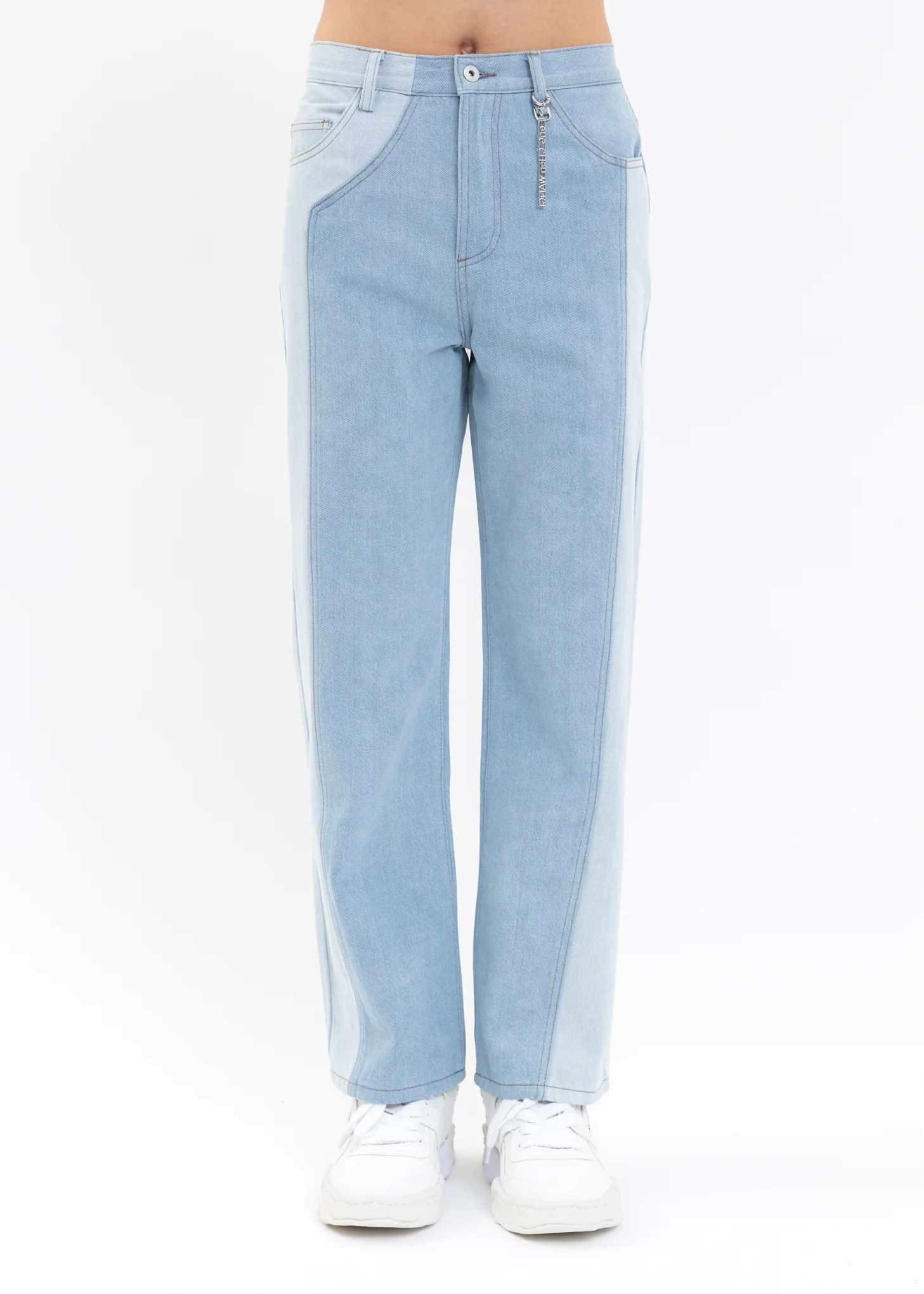 BLUE DECONSTRUCTED JEANS