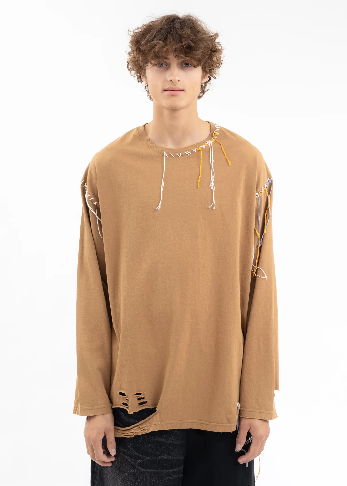 Brown LOOPING DAMAGE CUTSEWN