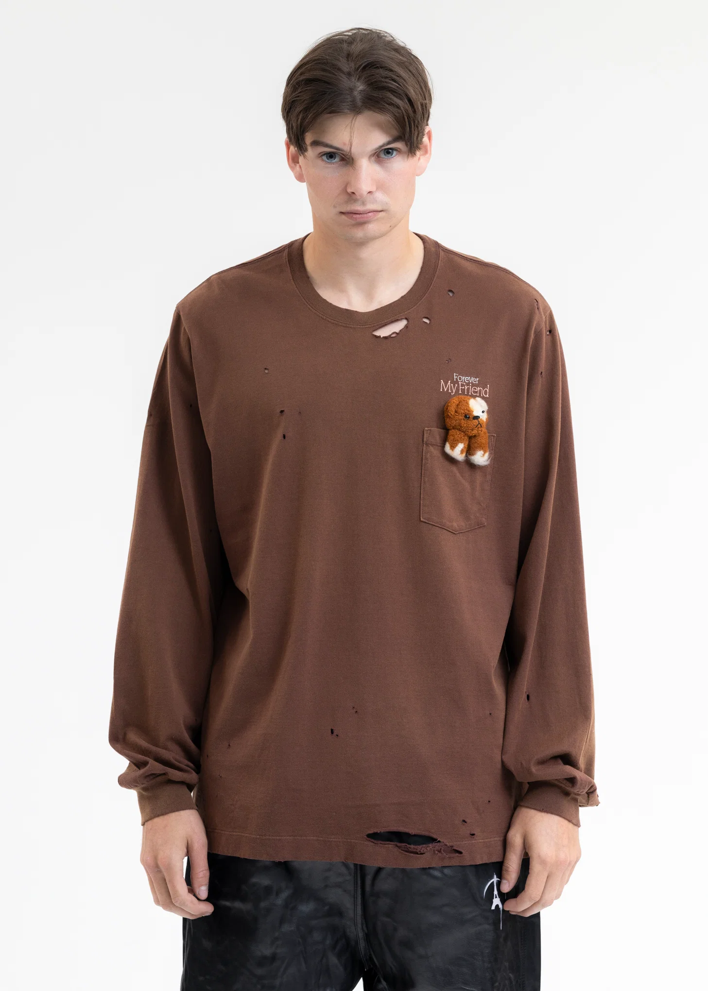 BROWN LONG SLEEVE T-SHIRT WITH MY FRIEND