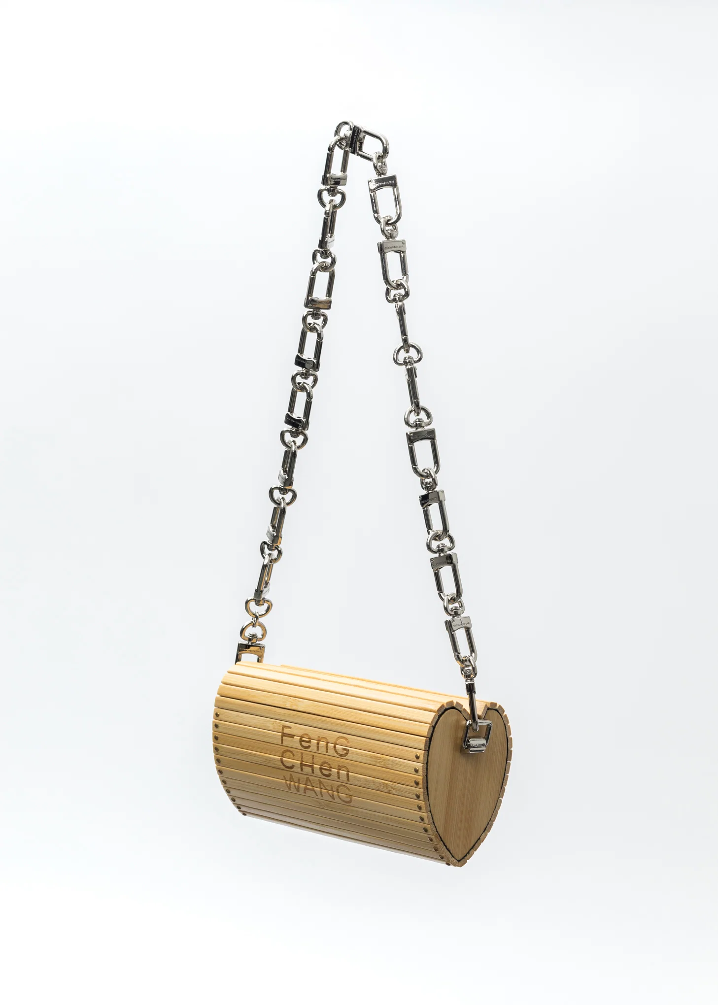 BUCKLE CHAIN HEART SHAPED BAMBOO BAG