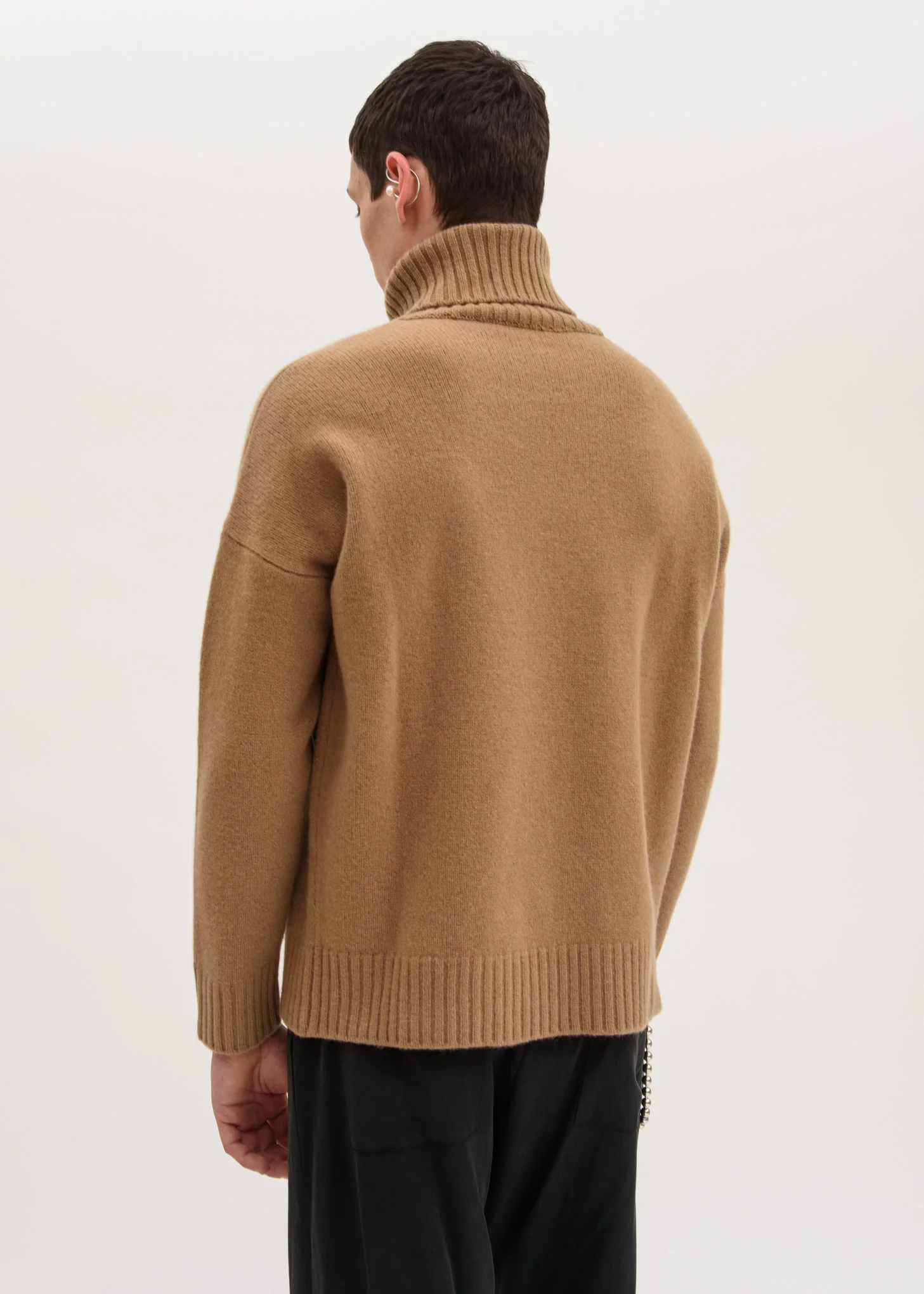 Camel Windy Knit Turtleneck - Image 2