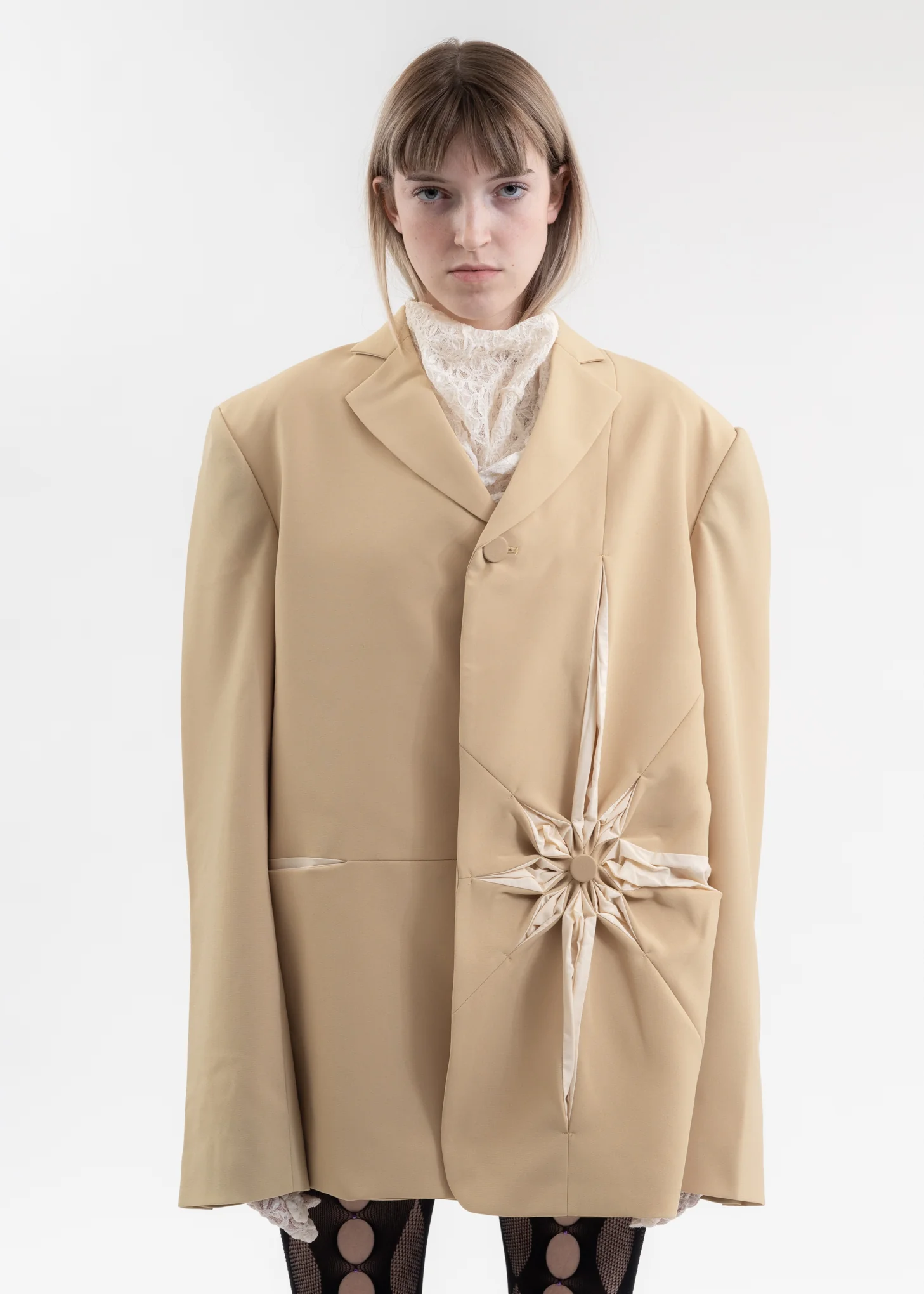 CARAMEL ORIGAMI FLOWER BLAZER