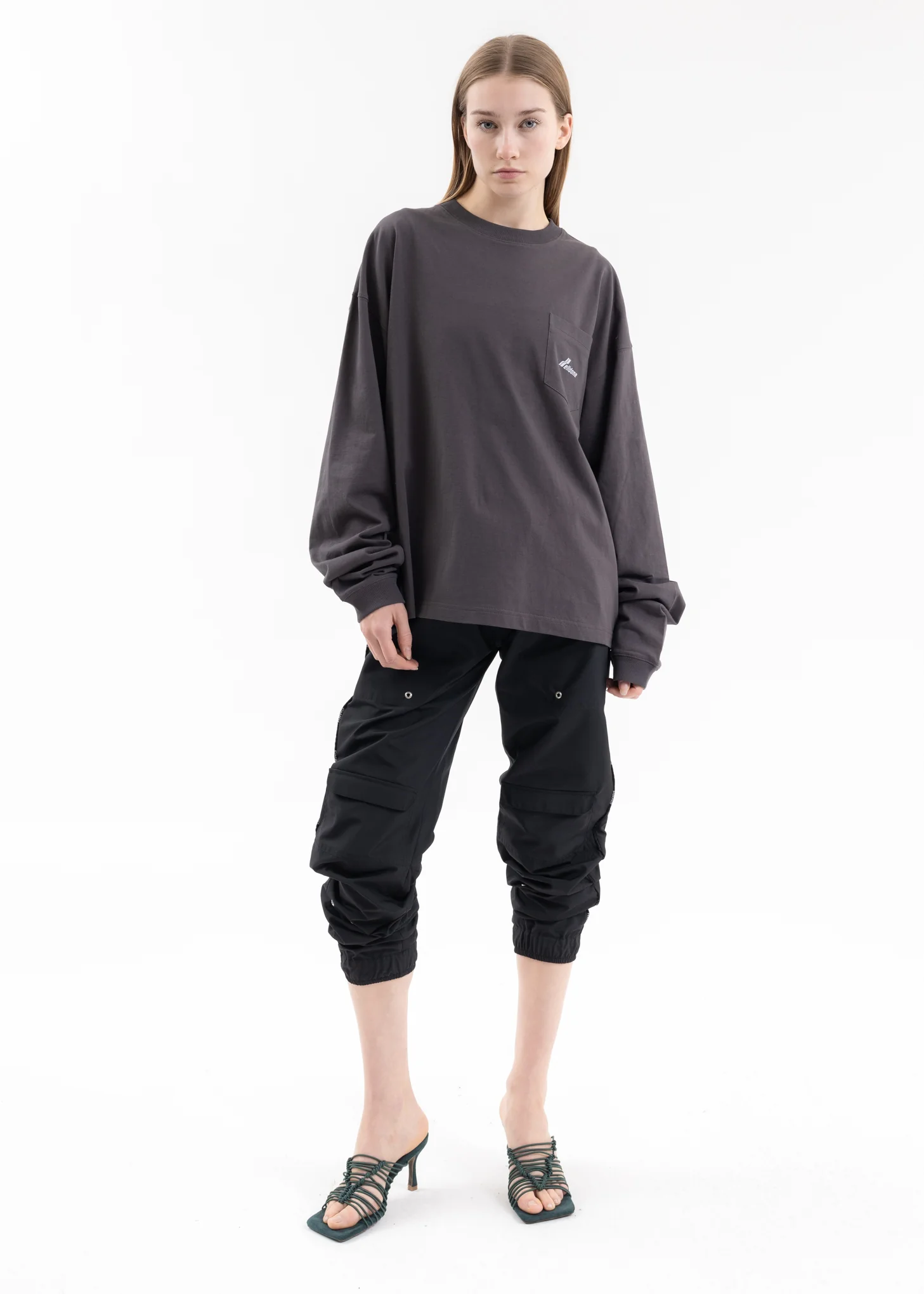 CHARCOAL LETTERING SYMBOL LONG-SLEEVED T-SHIRT - Image 5