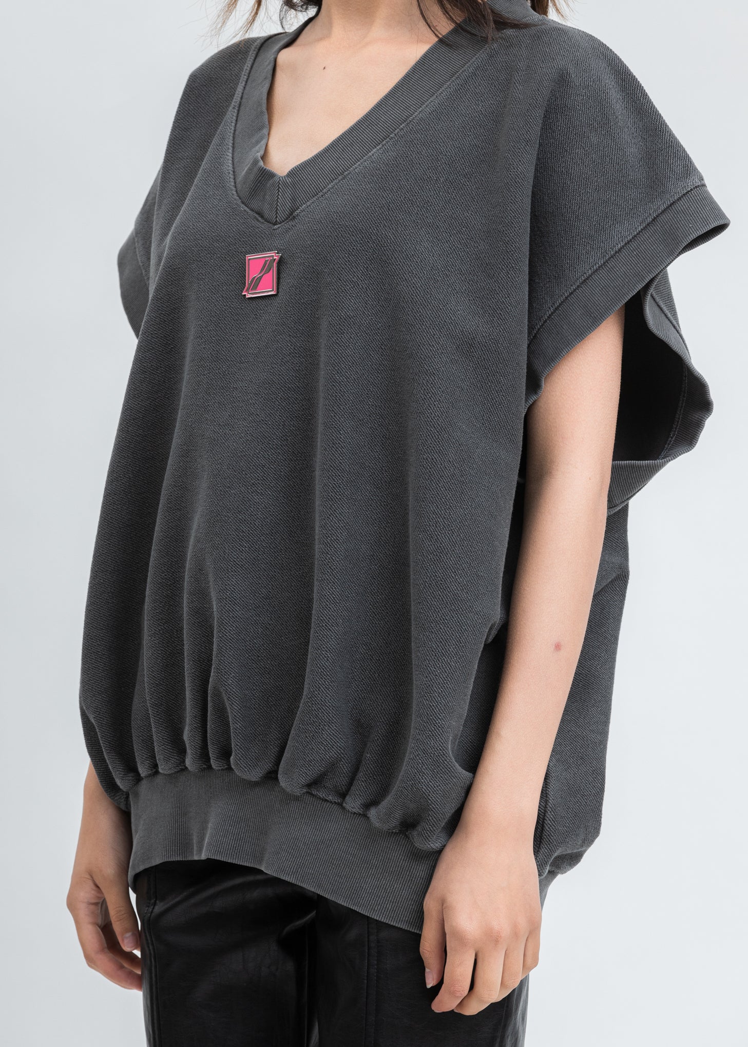 Charcoal Metal Logo Oversize Vest - Image 4