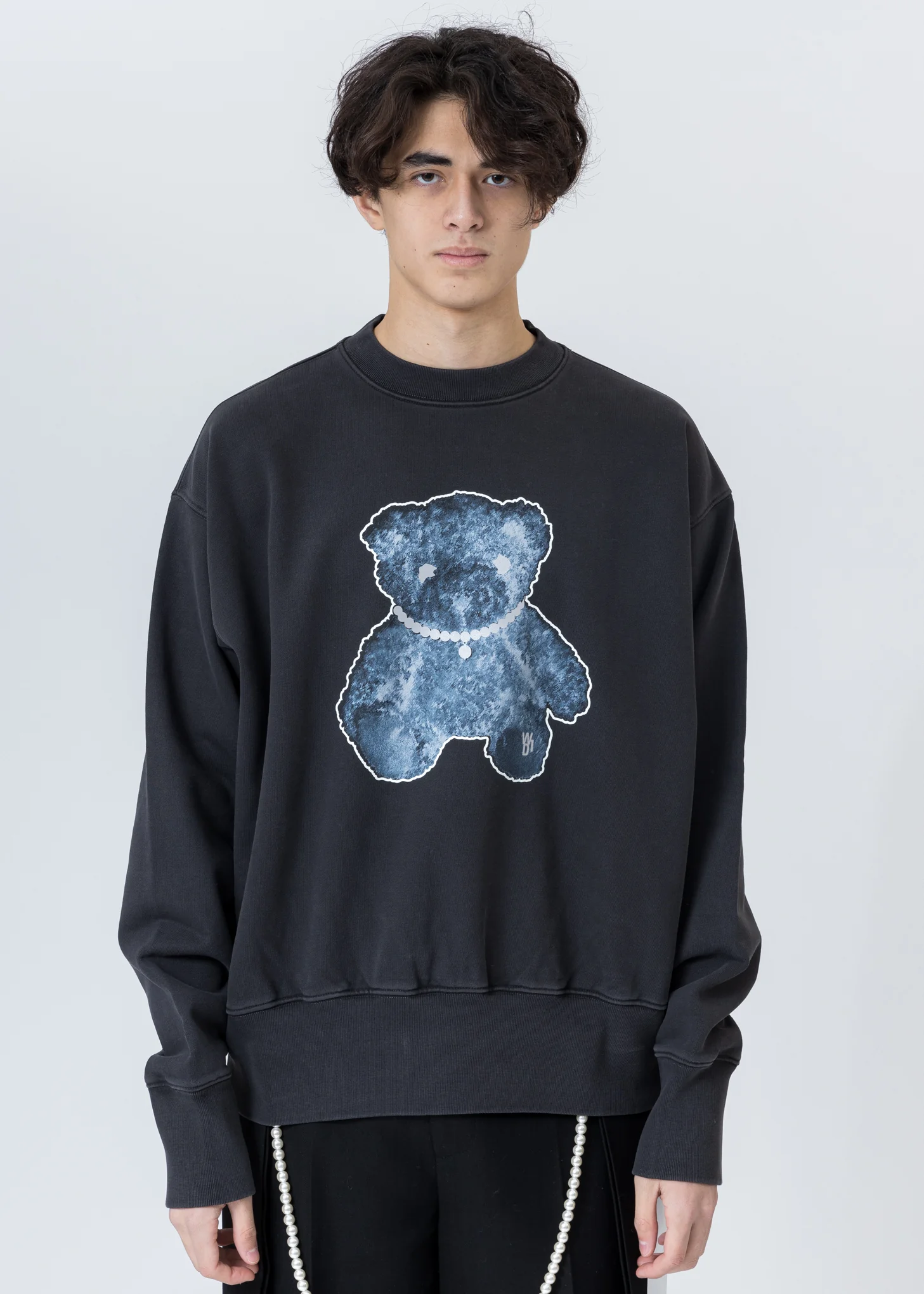 Charcoal Pearl Necklace Teddy Sweater (Reflect)
