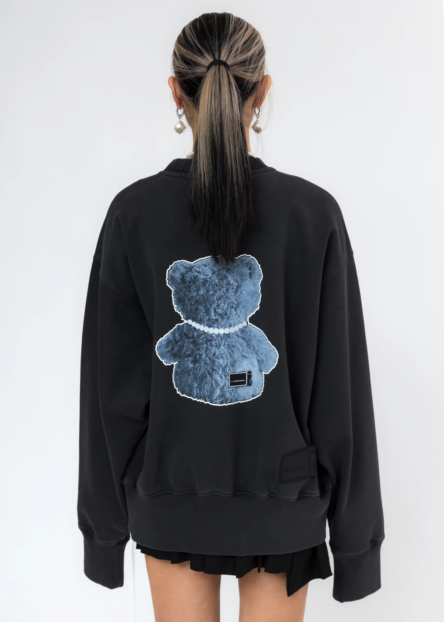 Charcoal Pearl Necklace Teddy Sweater (Reflect) - Image 4
