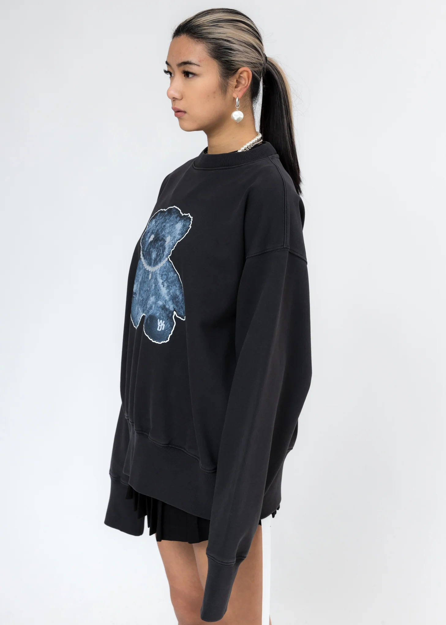 Charcoal Pearl Necklace Teddy Sweater (Reflect) - Image 5