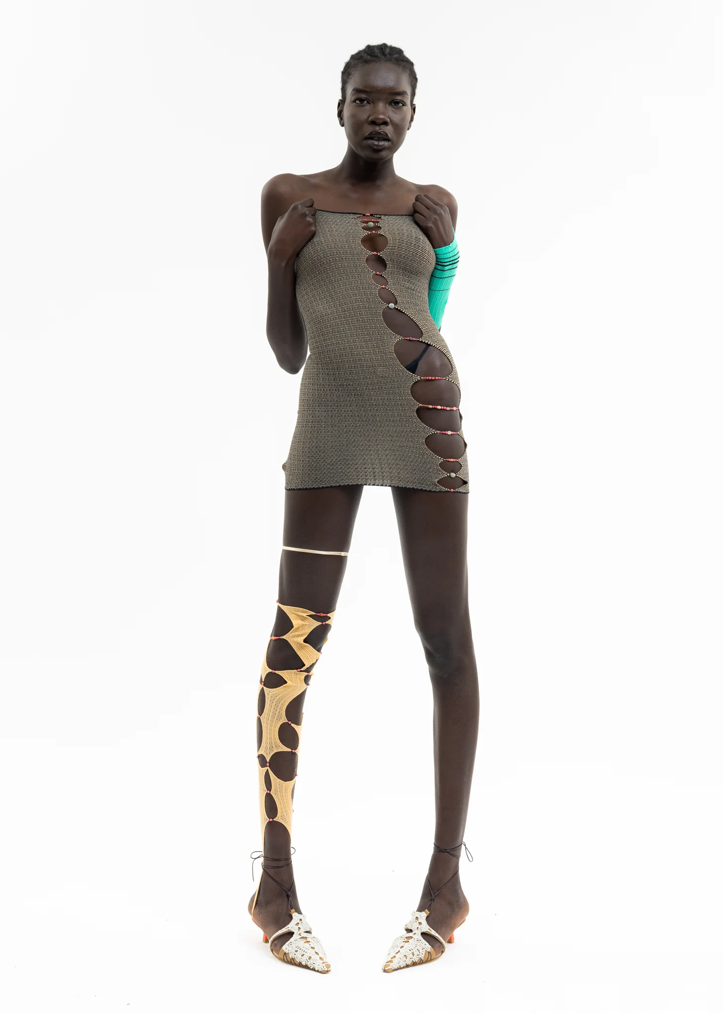 CHEESE & SEAFOAM SINGLE CROPPED THIGH-HIGH SOCK - Image 5