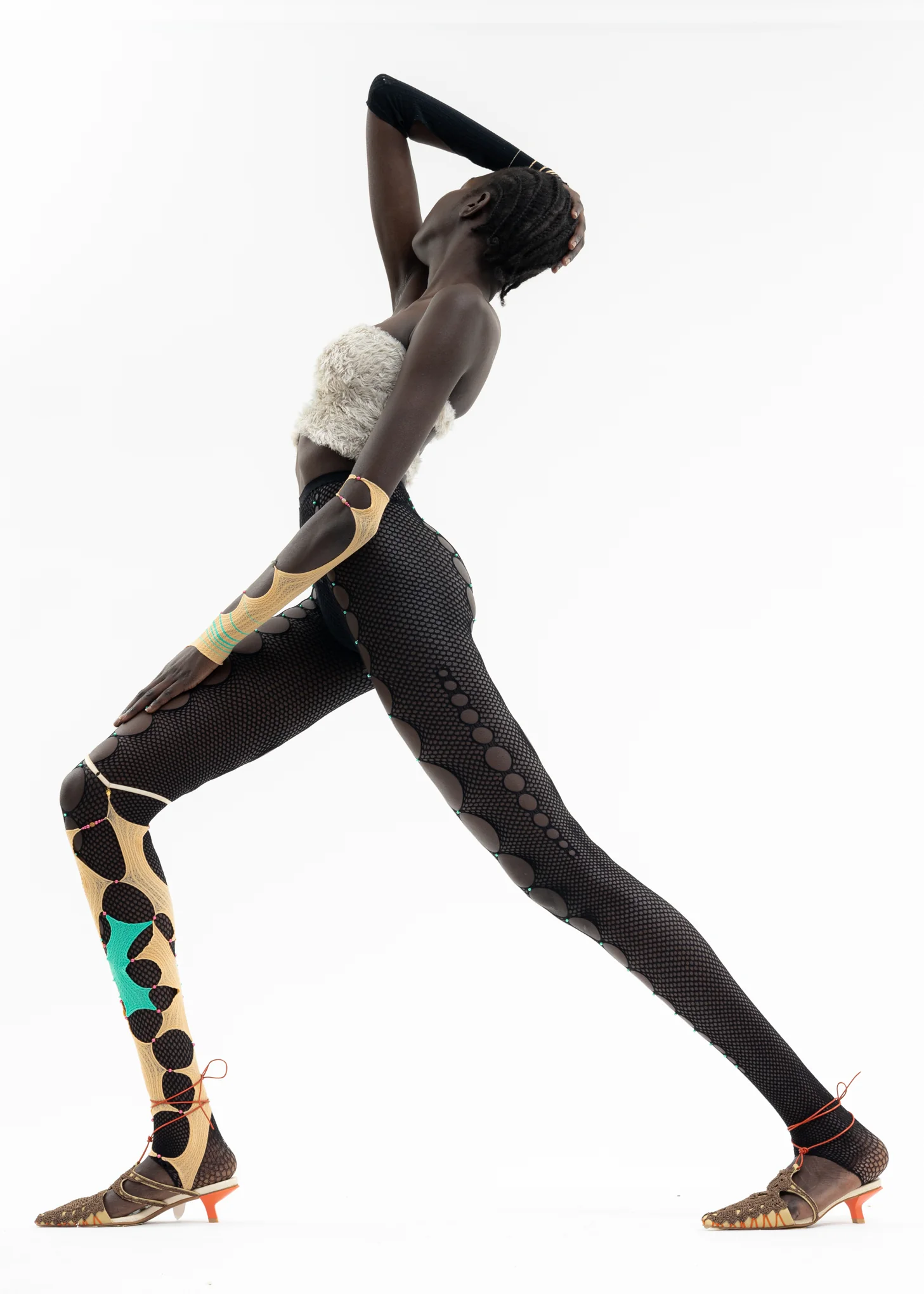 CHEESE & SEAFOAM SINGLE CROPPED THIGH-HIGH SOCK - Image 9