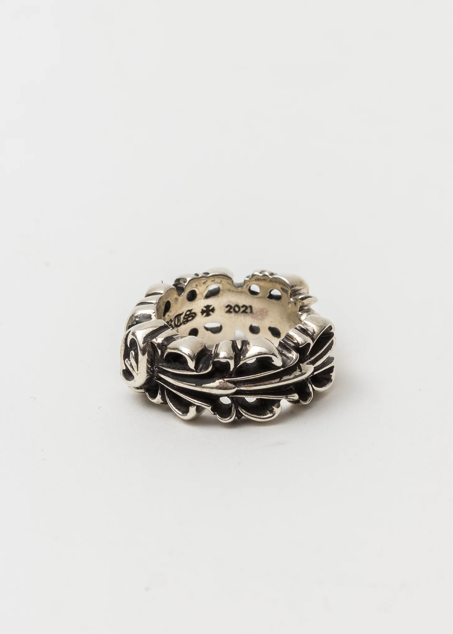 Chrome Hearts Double Floral Cross Heart Ring - Image 3