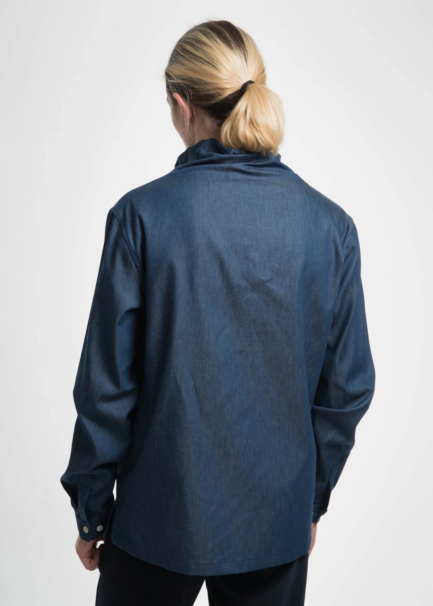 Classic Shirt with Collar - Image 5