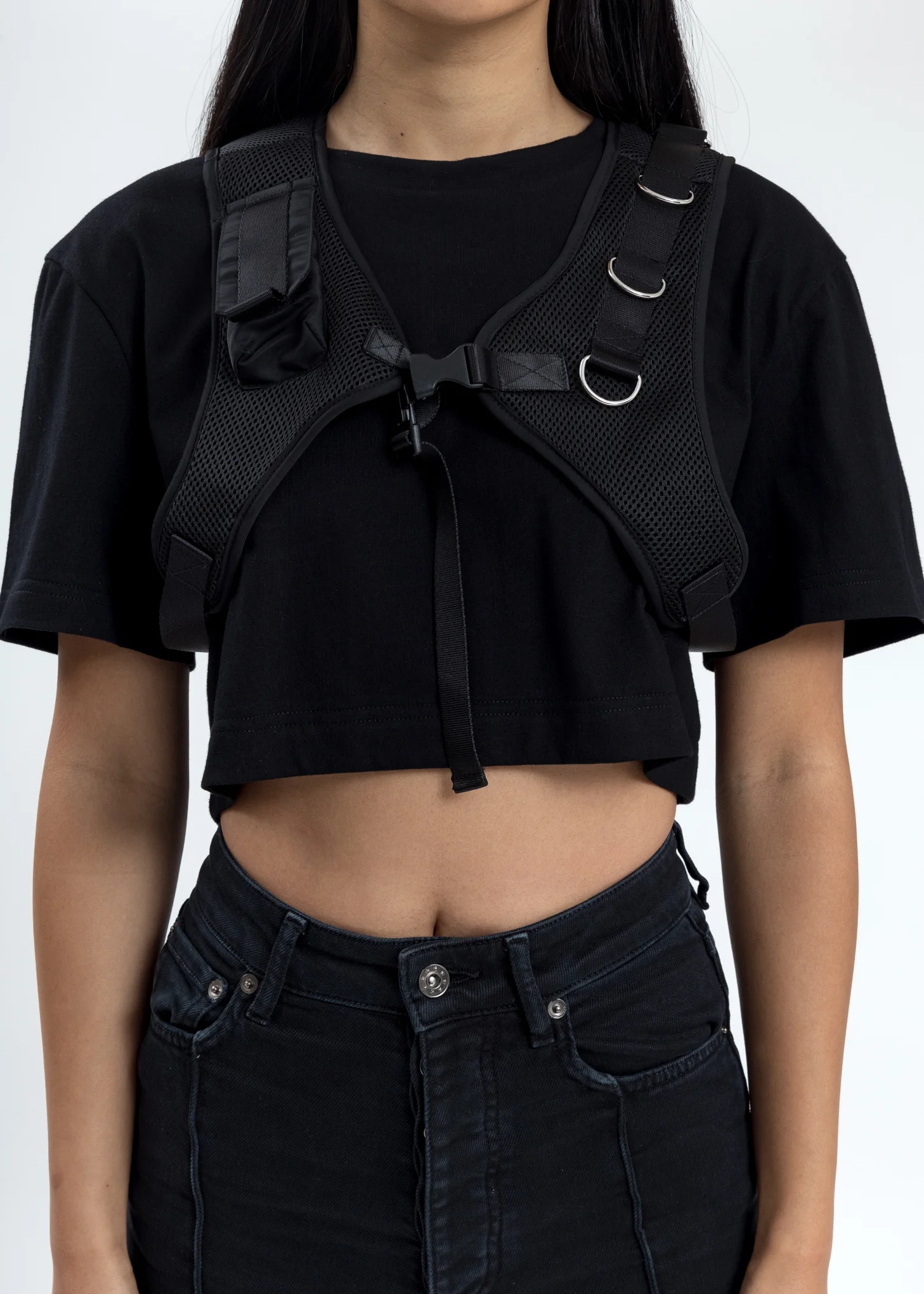 Black Crop T-Shirt With Chest Harness - Image 4