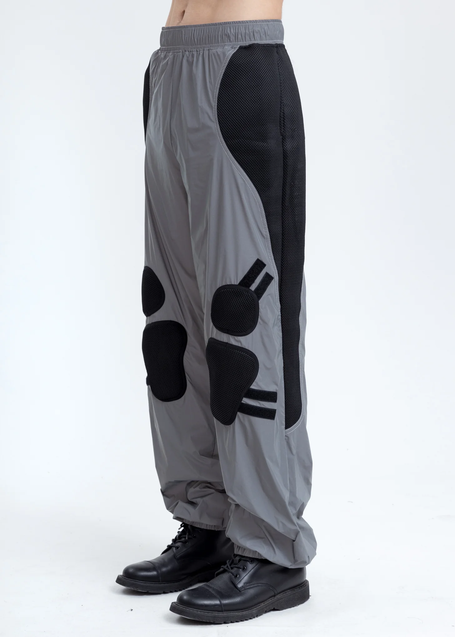 Reflective Tactical Jogger - Image 4