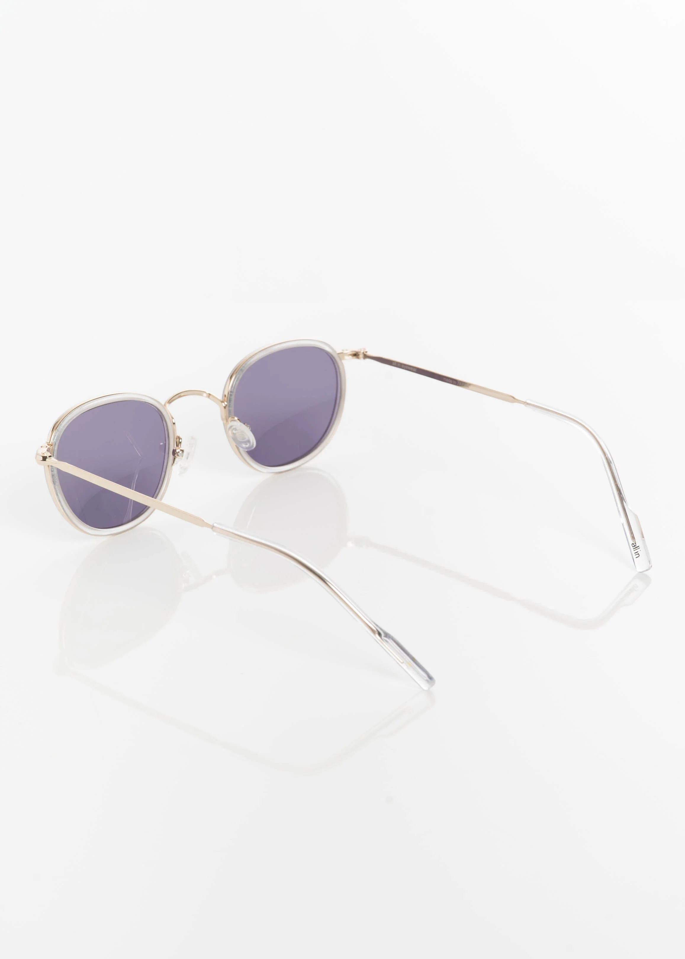 Gold and Black Japon Sunglasses - Image 5