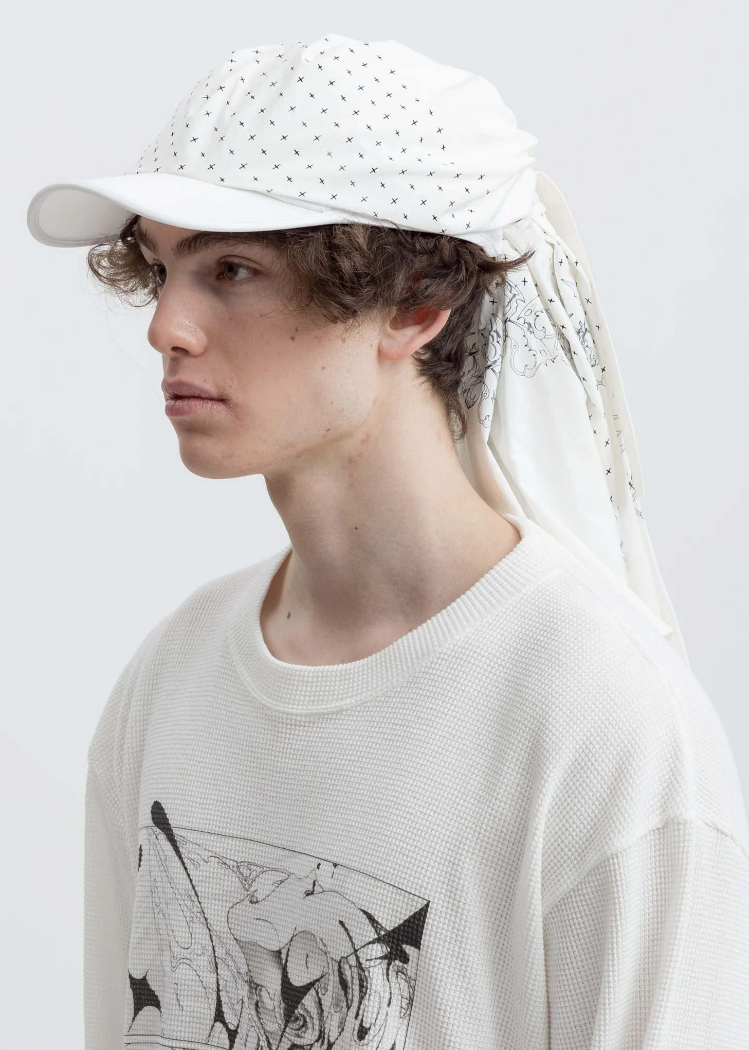 White Du-Cap - Image 2