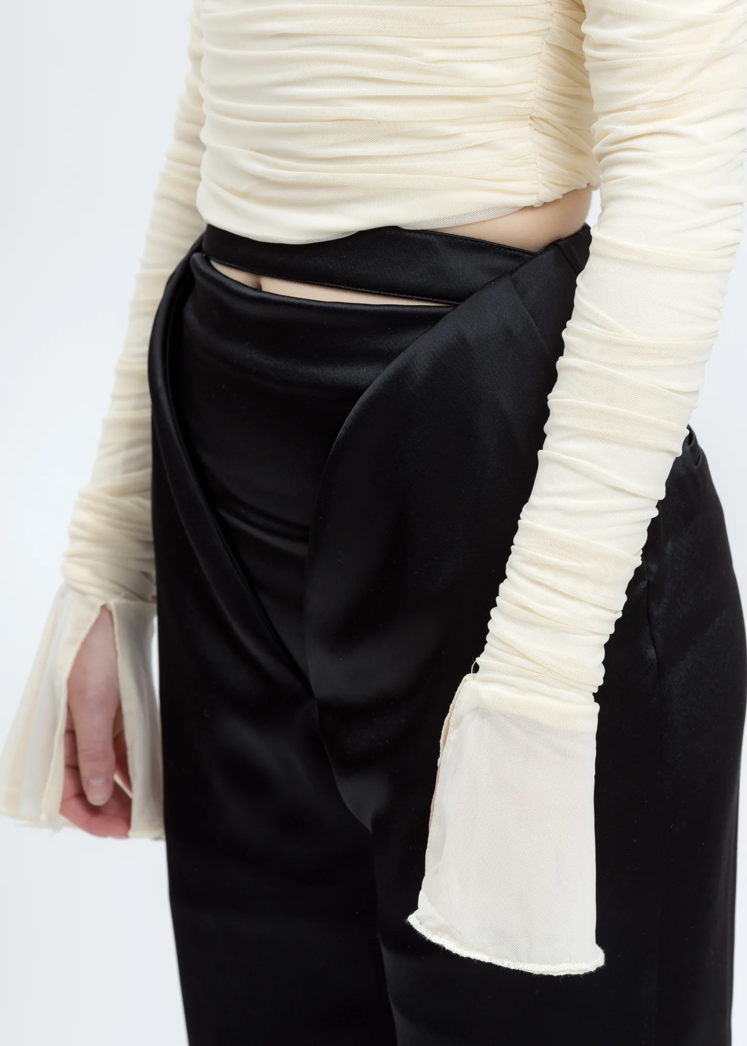 Cream Off Shoulder Mesh Ruched Top - Image 5
