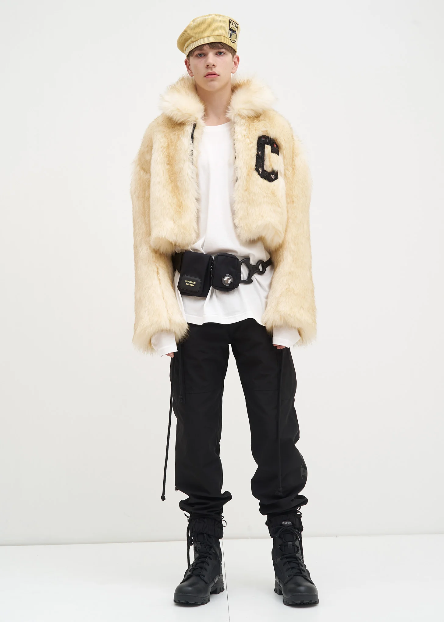 Cropped Fur Jacket - Image 5