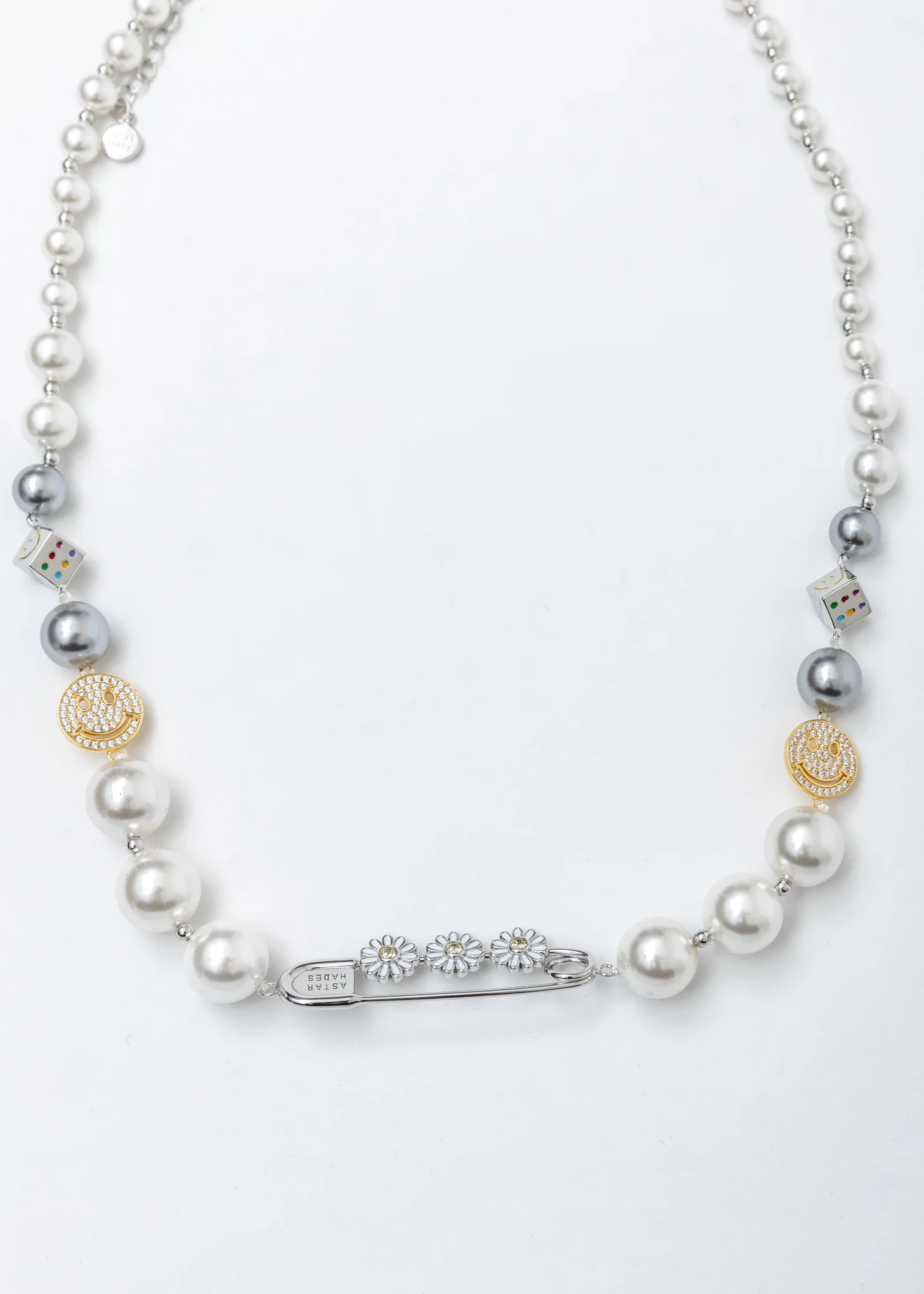 Crystal Daisy Pin Smile Face Pearl Necklace - Image 3