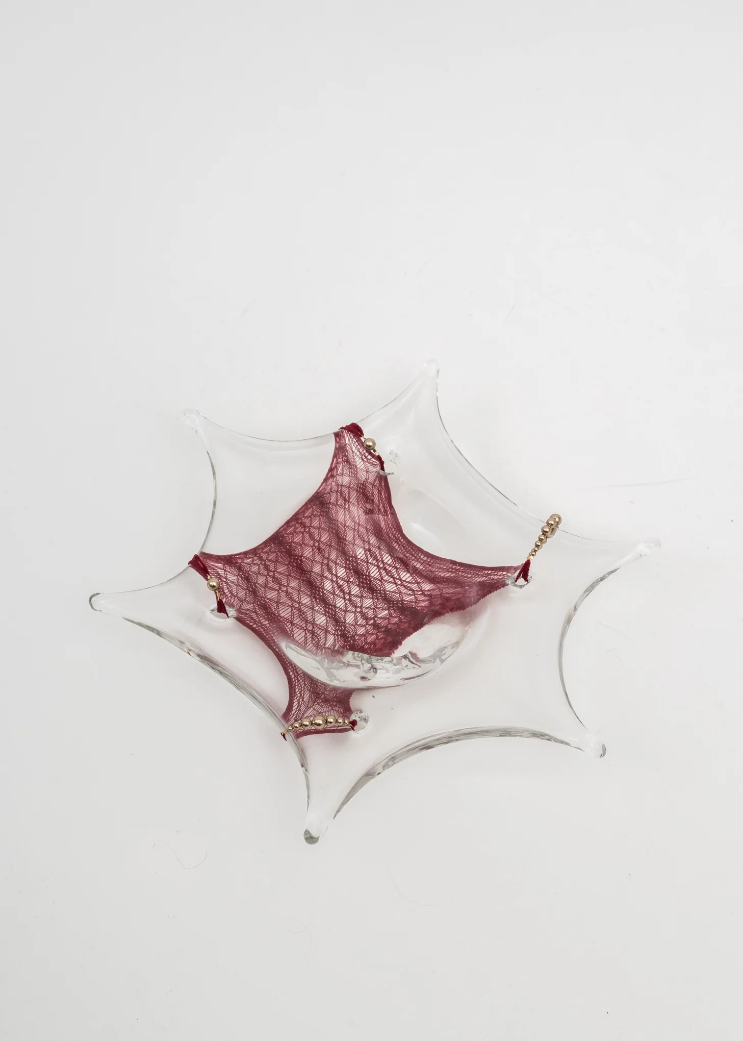 CRYSTAL THORNS SMALL GLASS PLATE