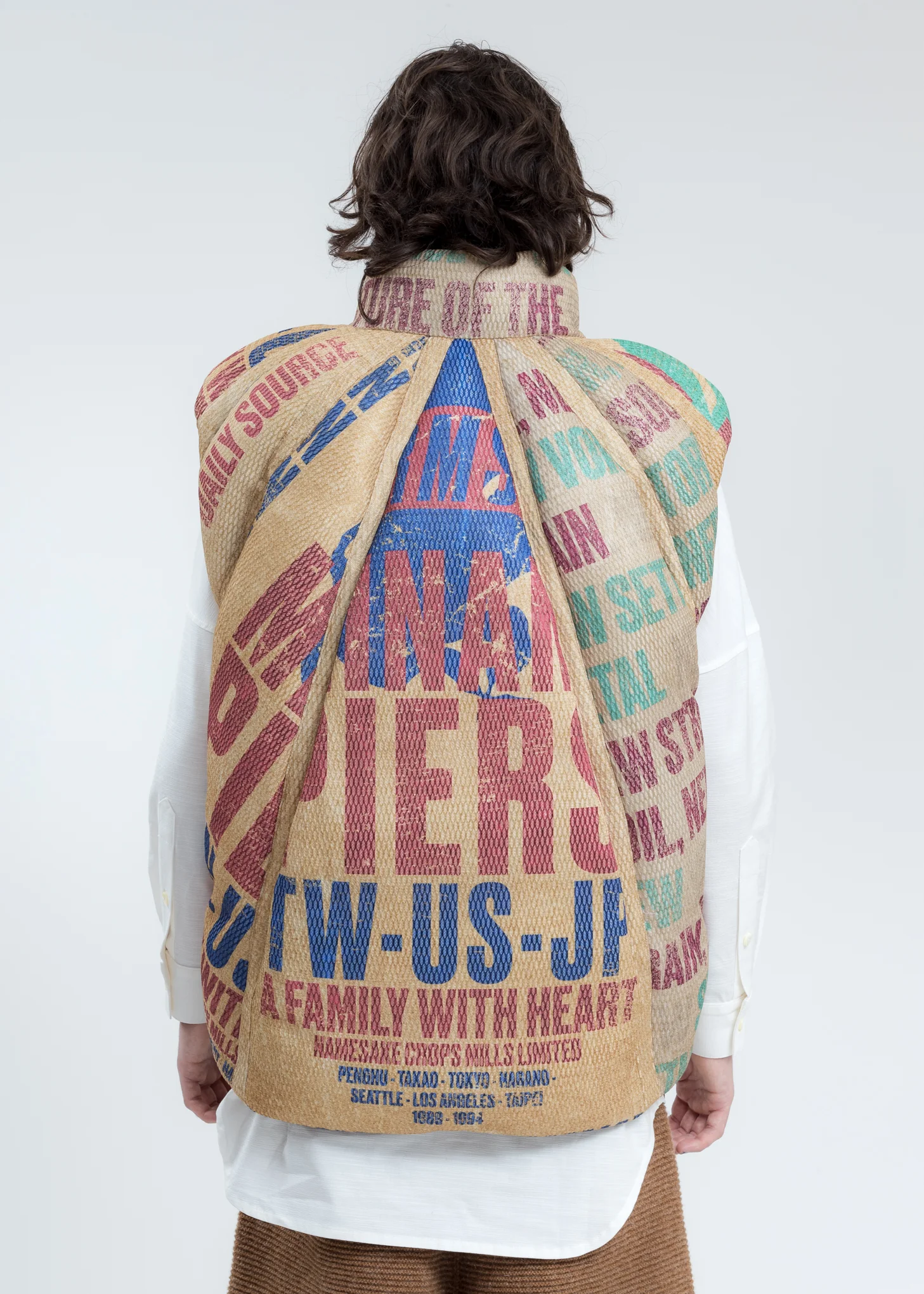 Durham Panelled Down Vest - Image 2