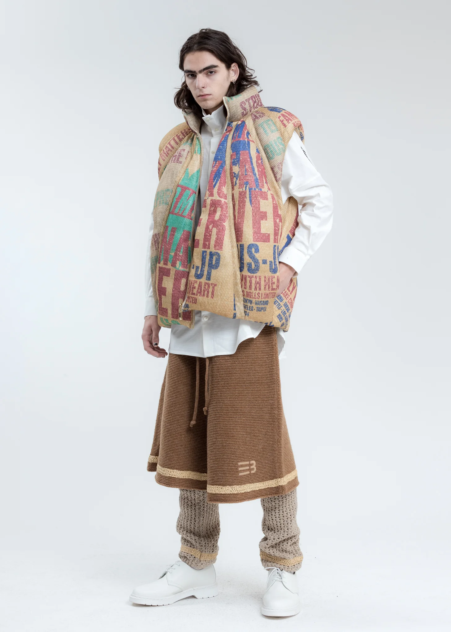 Durham Panelled Down Vest - Image 7