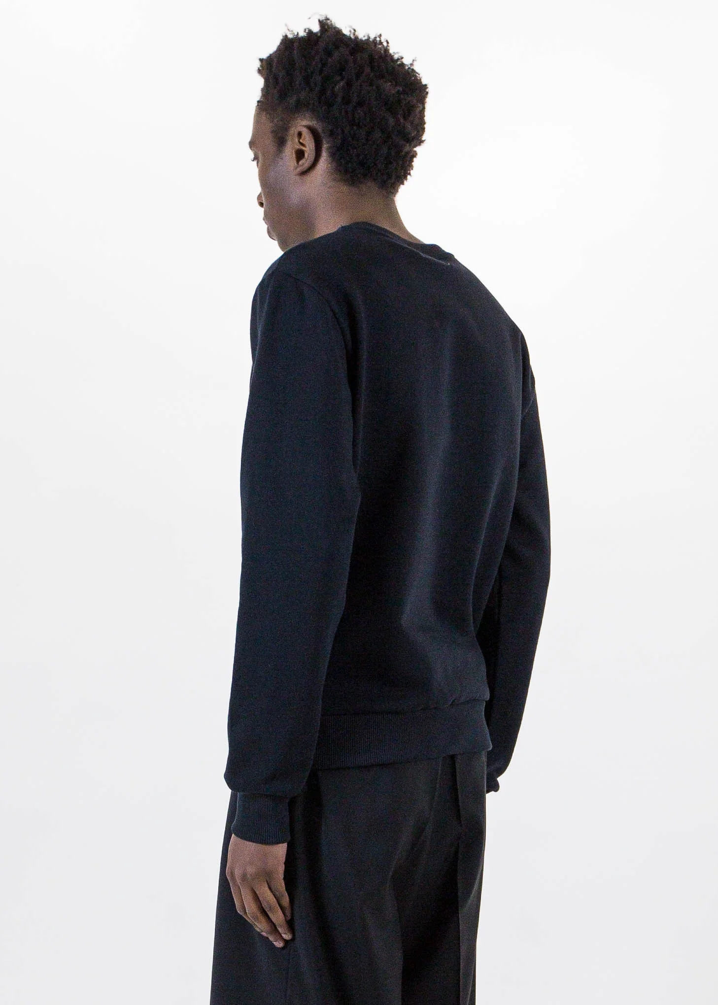 Etoile Etudes Full Black Sweatshirt - Image 4