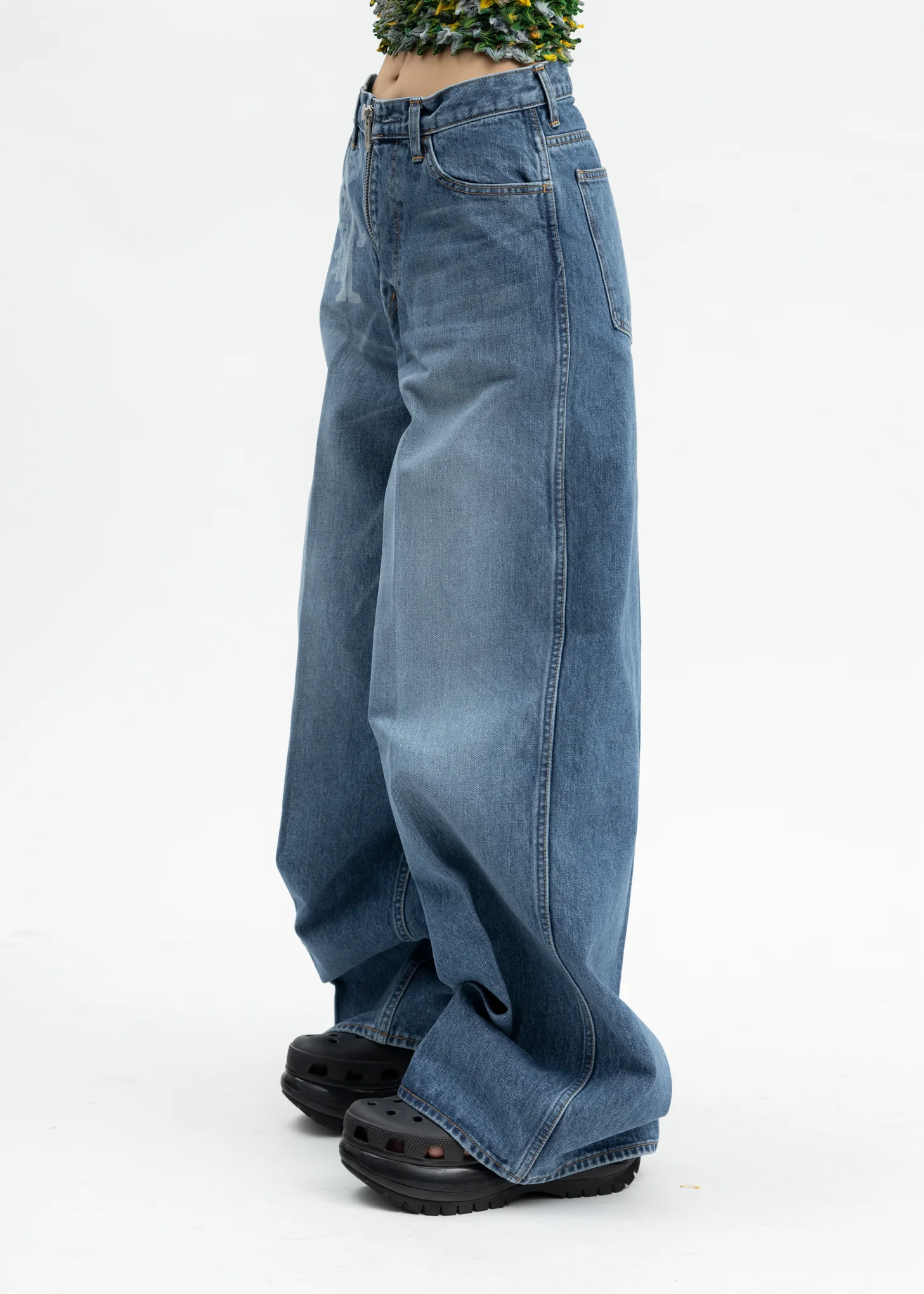 FADED INDIGO "MASUBOYS" BAGGY JEANS (KEYHOLDER) - Image 3