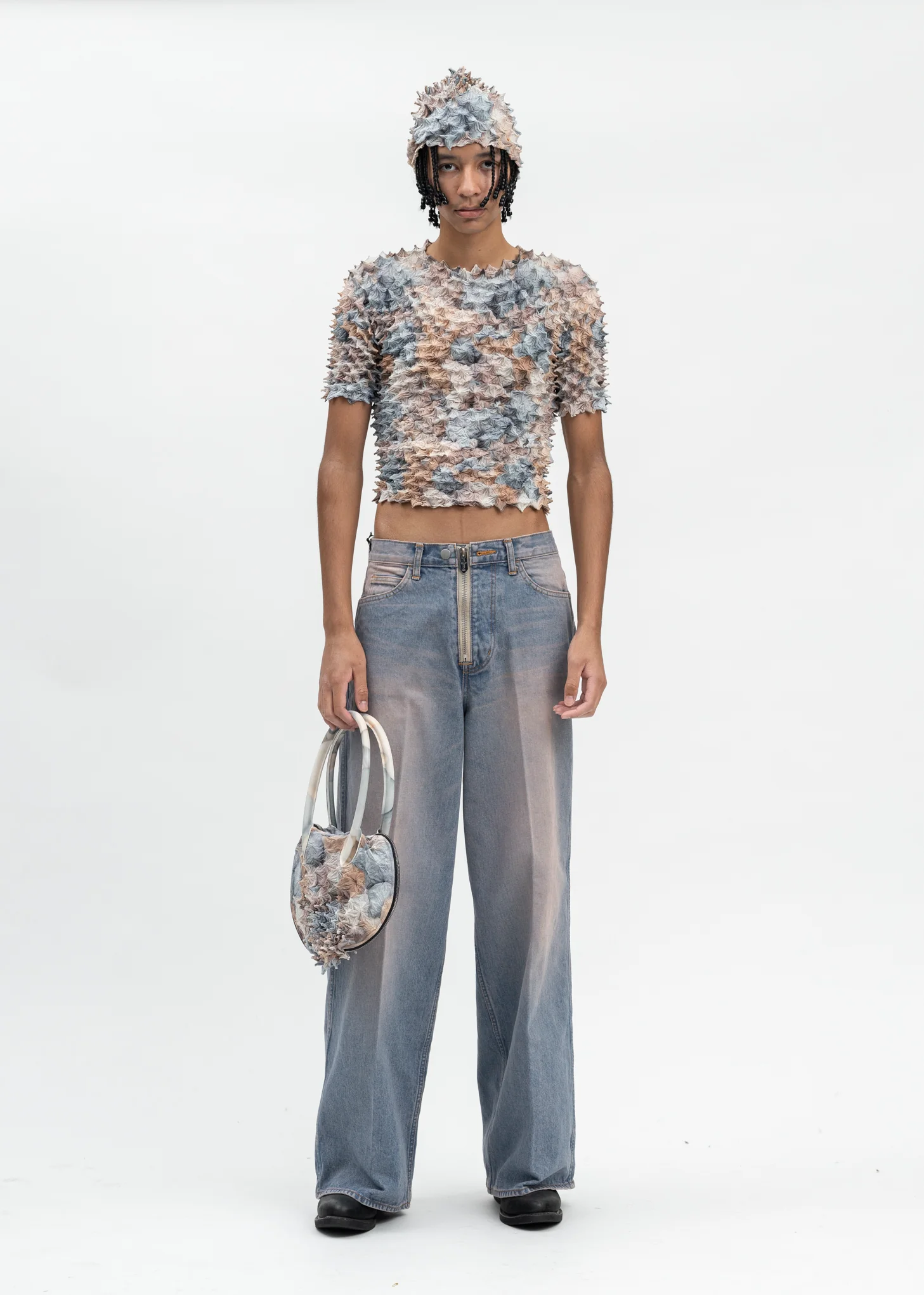 FLOCKY DOLL PRINT SPIKY HAND BAG - Image 4