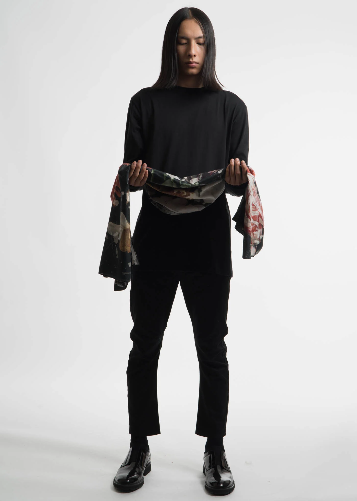 Floral Heem Scarf - Image 4