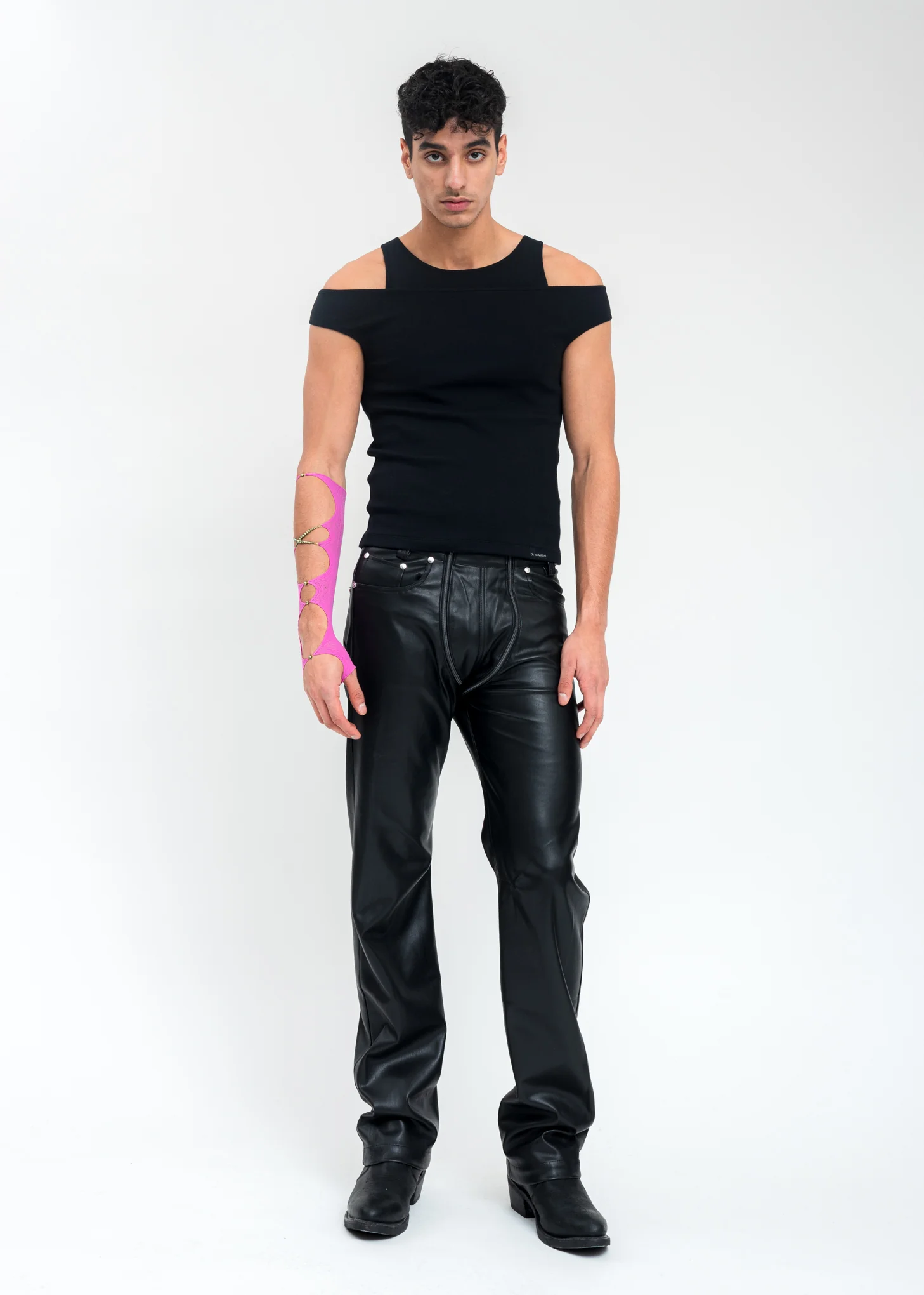 Fuschia Single Arm Sleeve - Image 5