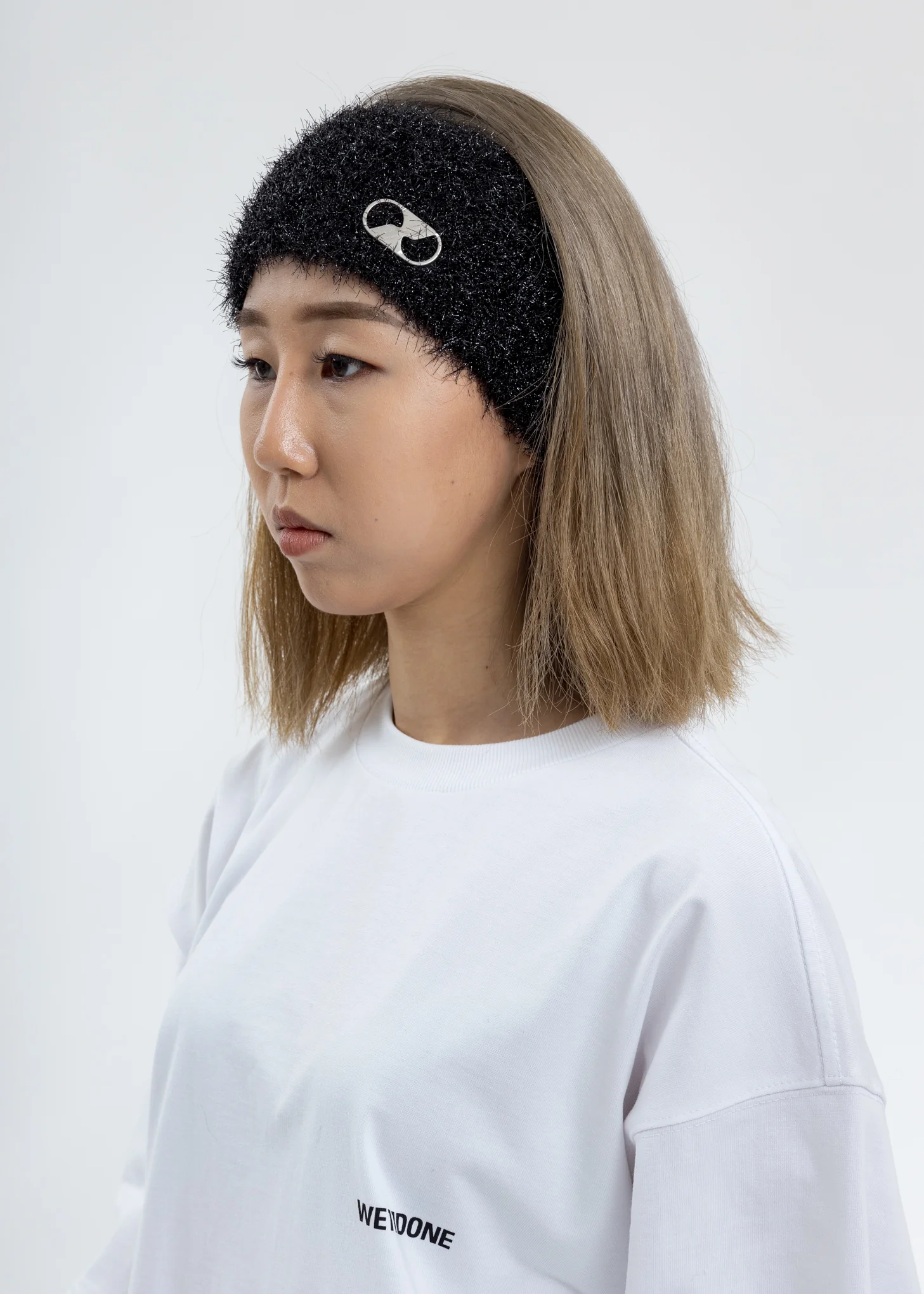 Glitter Black Embroidered Metal Logo Hairband - Image 3