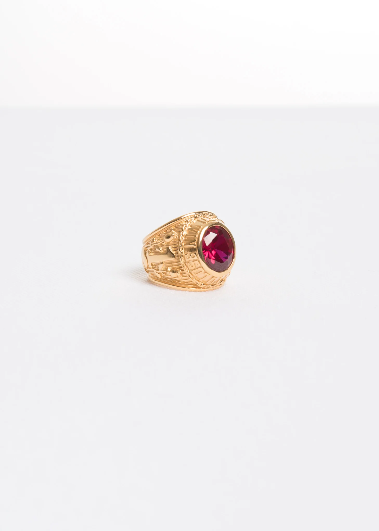 Gold and Red Class Ring - Image 3