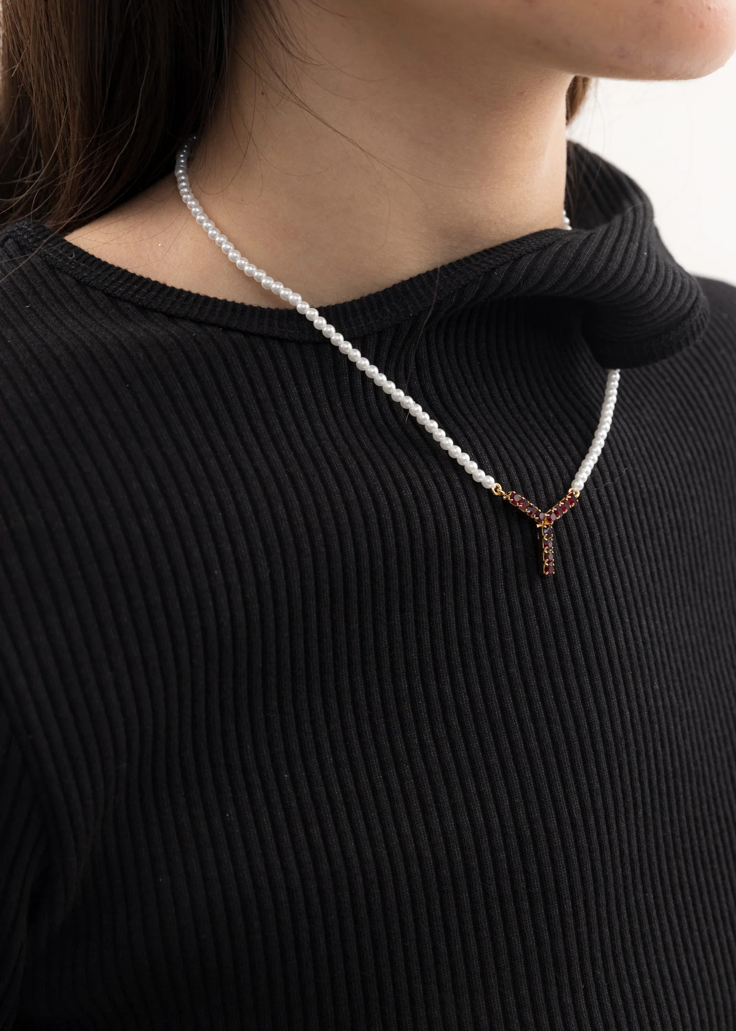Gold And Ruby MINI Y PEARL Necklace - Image 3