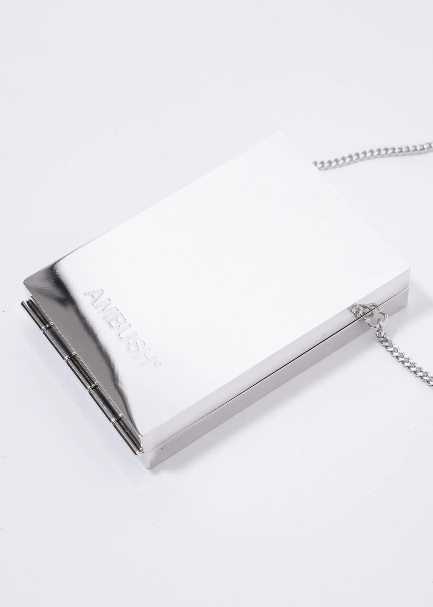 Silver Metal Card Case Shoulder Bag - Image 5