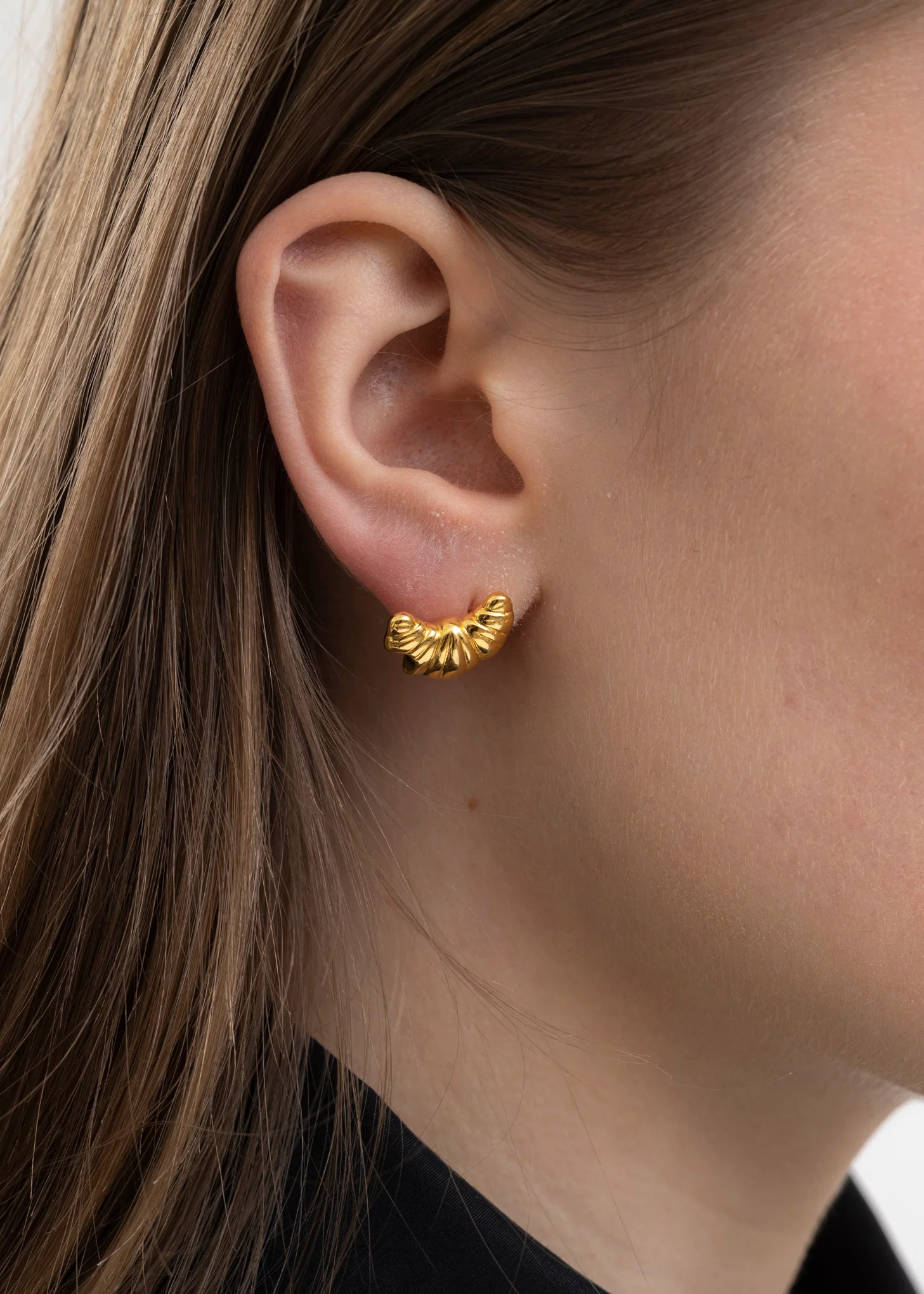 Gold Croissant Earring -Single - Image 5