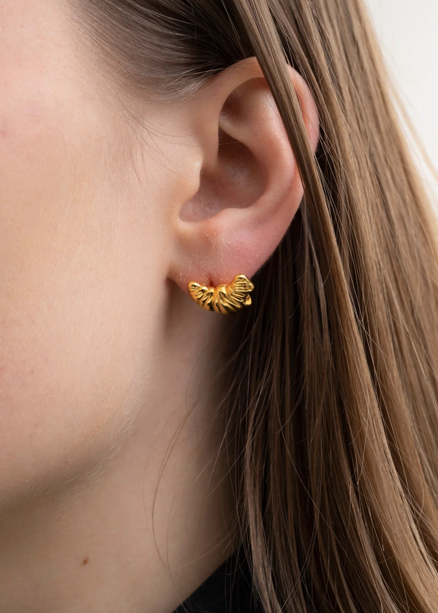 Gold Croissant Earring -Single - Image 6