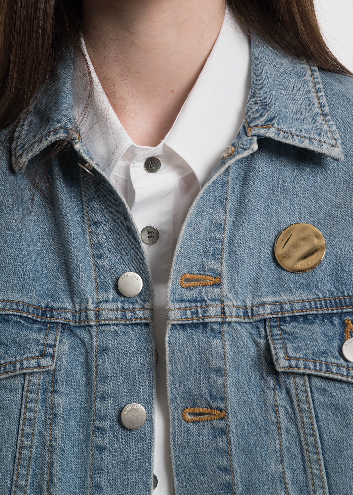 Gold Medium Generic Pin Badge - Image 2