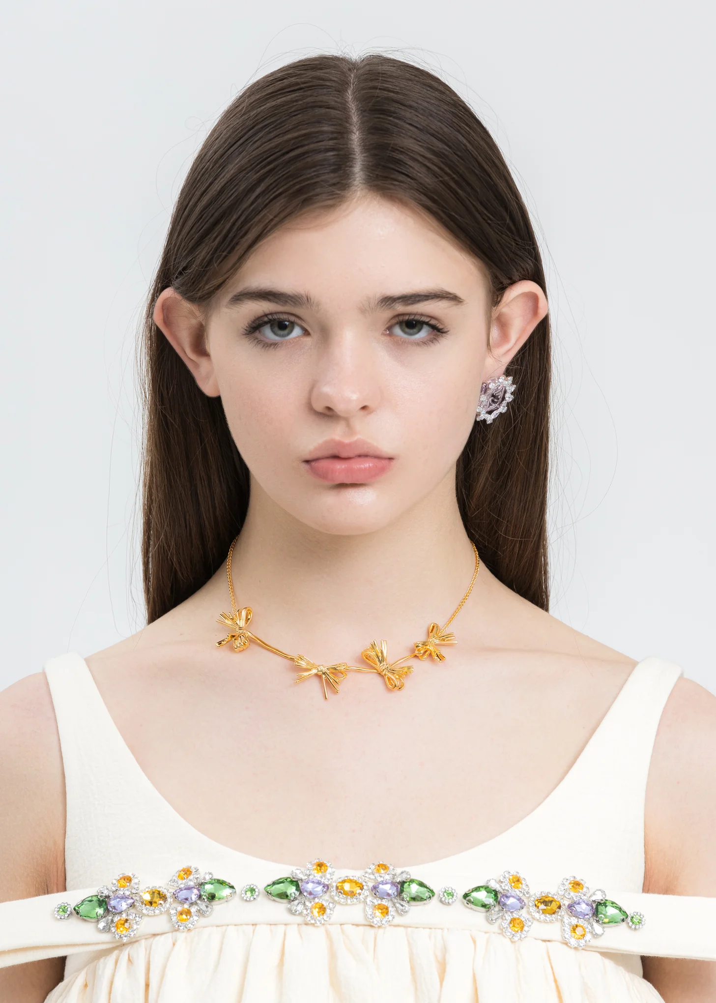 Gold Straw Bow Choker - Image 2