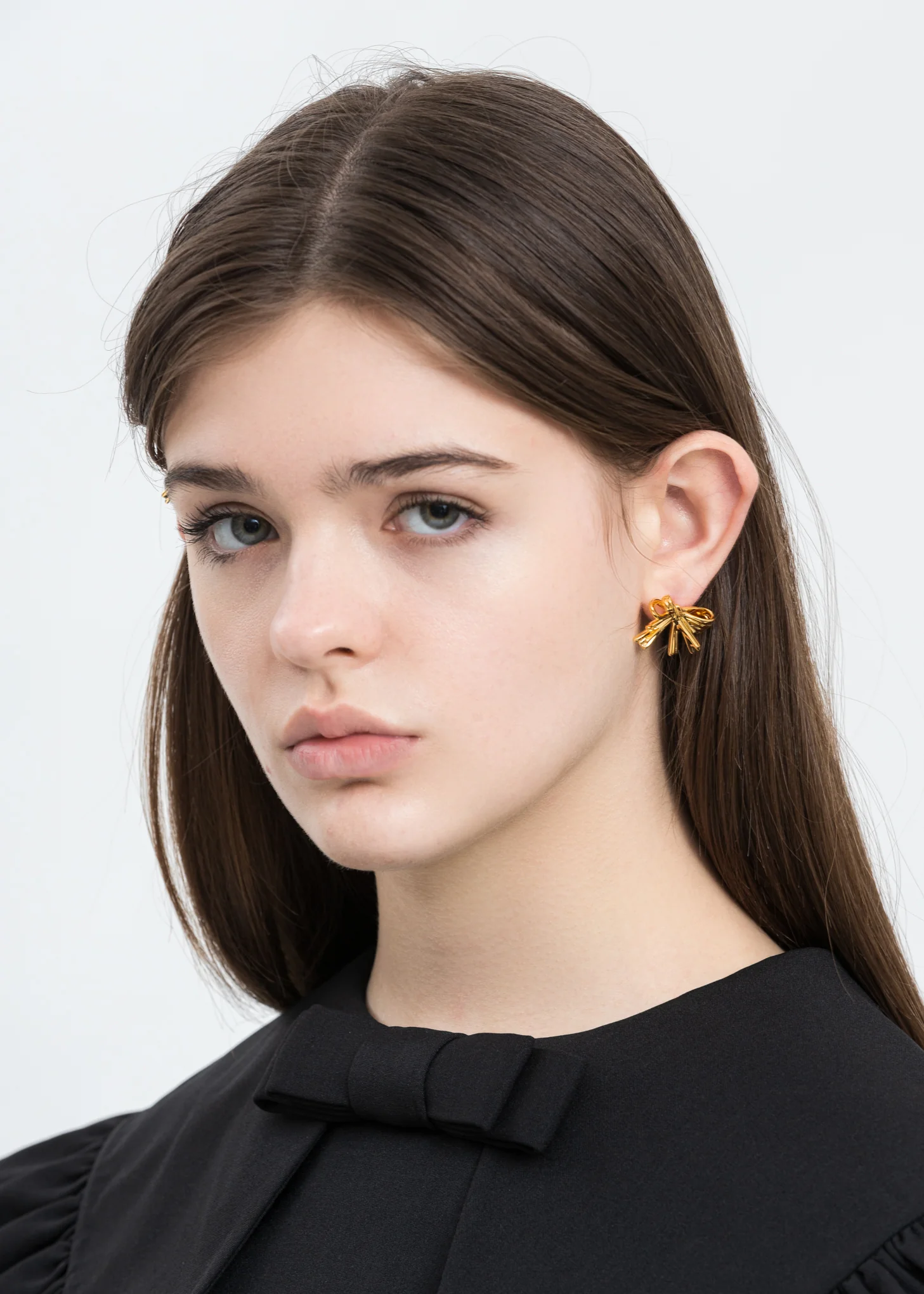 Gold Straw Bow Earring - Image 2